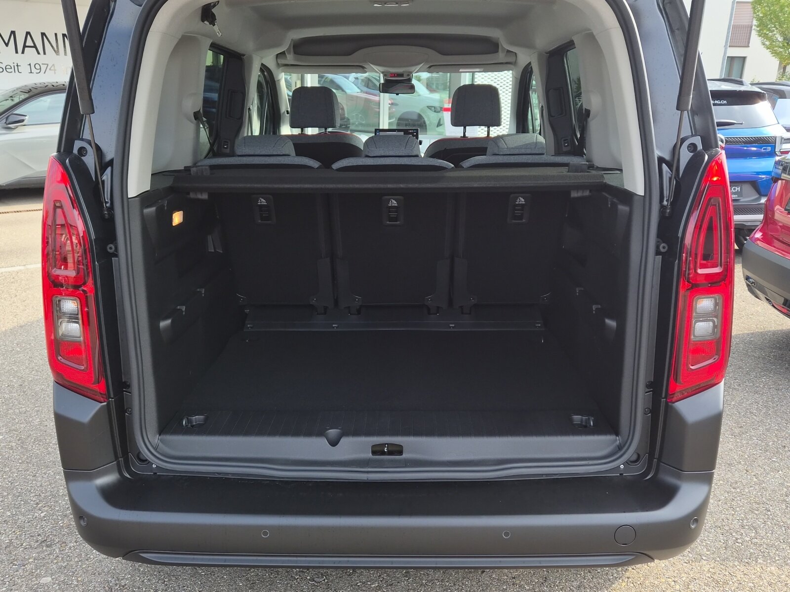 CITROEN Berlingo 1.5 BlueHDi 130 Edition -Version 30*-, Diesel, Auto nuove, Automatico - 6