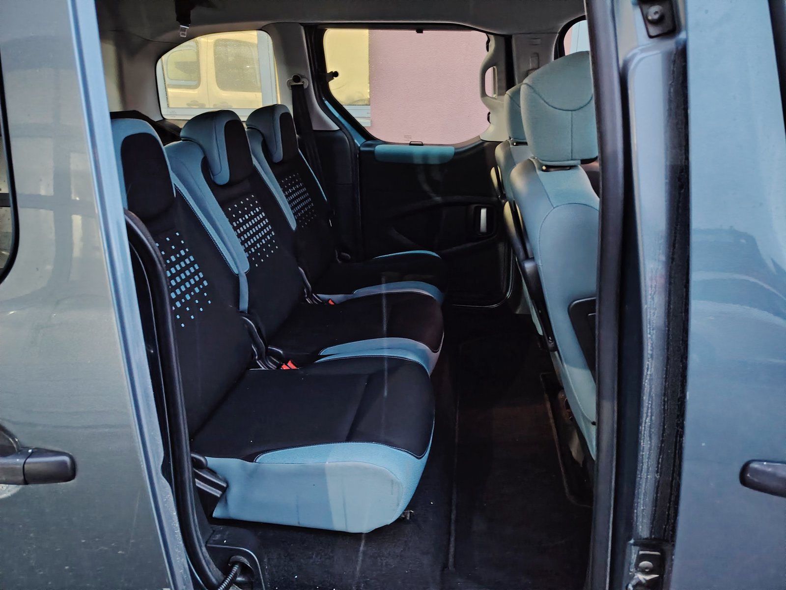 CITROEN Berlingo 1.6 e-HDi Exclusive EGS6, Diesel, Occasion / Utilisé, Automatique - 7