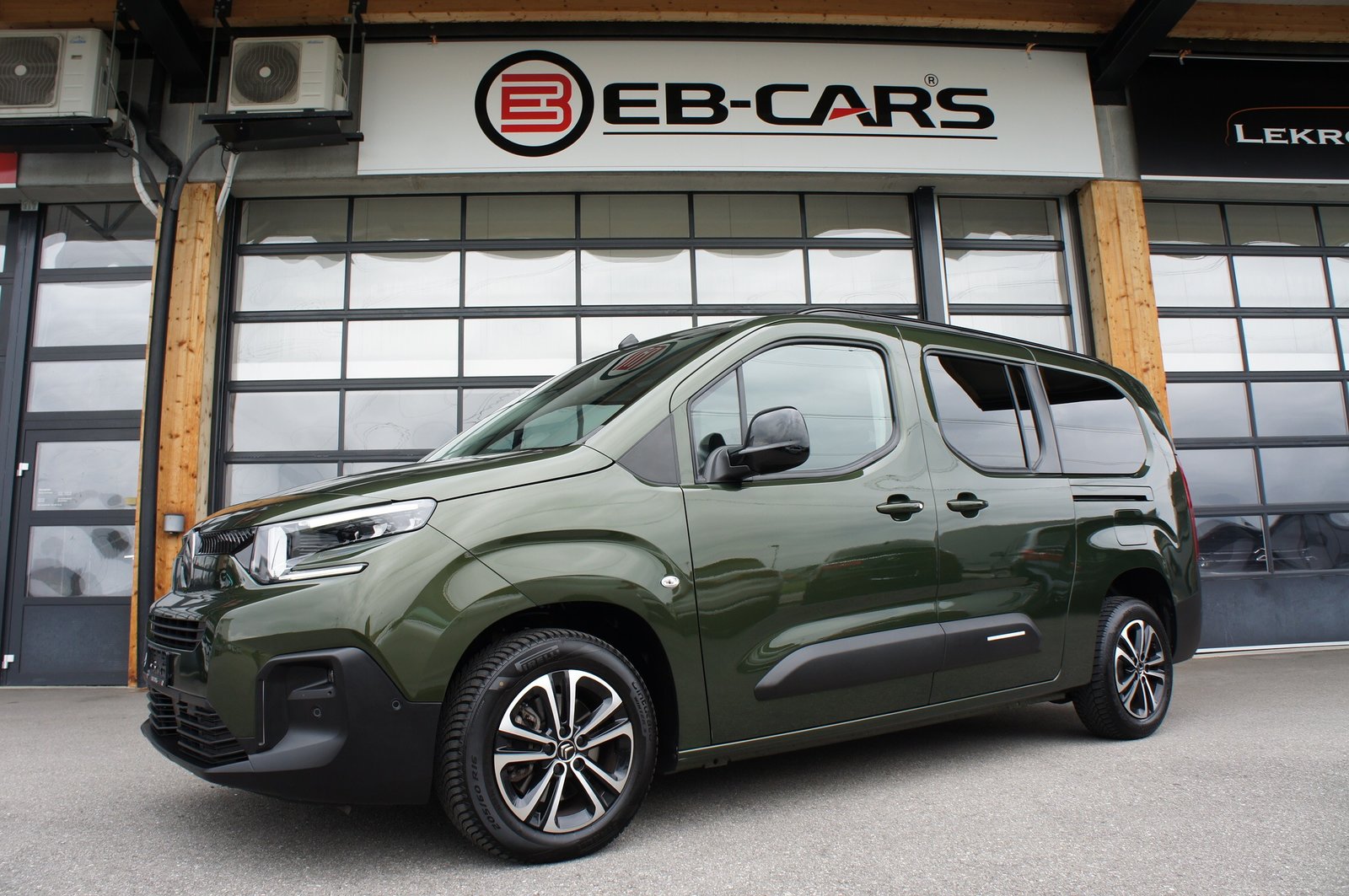 CITROEN Berlingo XL 1.5 BlueHDi 7 Plätze Max EAT8