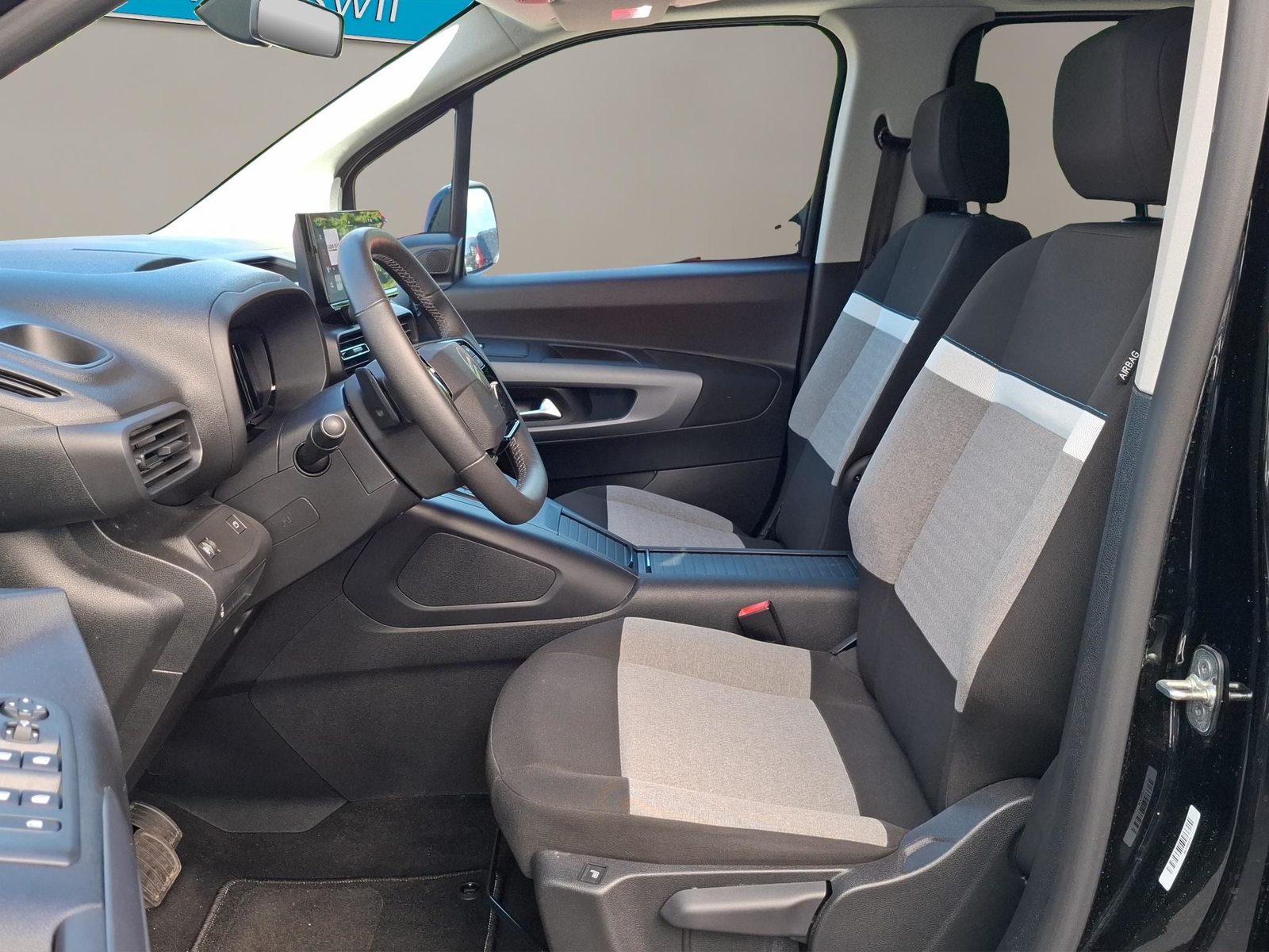 CITROEN Berlingo XL 1.5 BlueHDi 130 Max, Diesel, Second hand / Used, Automatic - 6