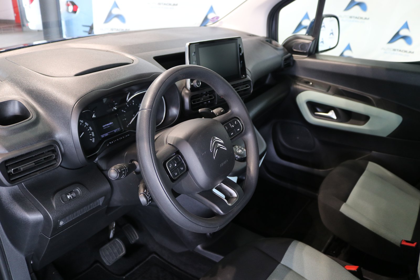 CITROEN Berlingo 1.2i PureTech Feel Pack EAT8, Benzin, Occasion / Gebraucht, Automatik - 3