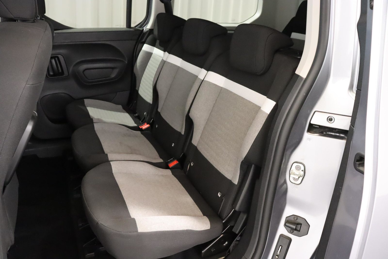 CITROEN Berlingo XL 1.5 BlueHDi 130 Shine, Diesel, Occasion / Utilisé, Automatique - 7