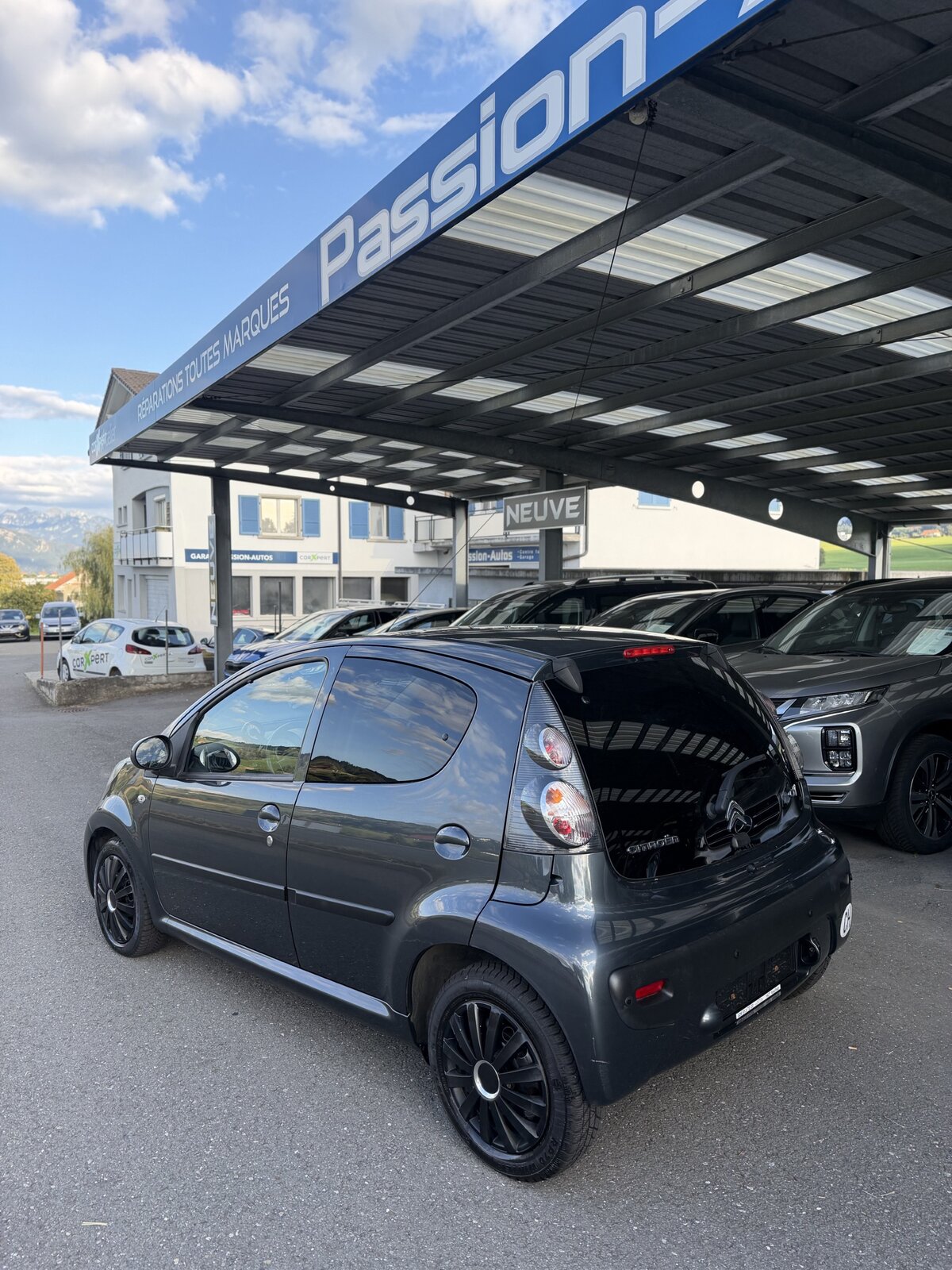 CITROEN C1 1.0i Exclusive EGS, Benzin, Occasion / Gebraucht, Automatik - 2