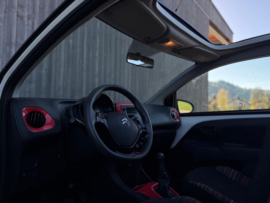 CITROEN C1 1.2 PureTech Shine Airscape, Benzin, Occasion / Gebraucht, Handschaltung - 5