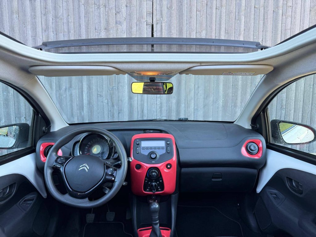 CITROEN C1 1.2 PureTech Shine Airscape, Benzin, Occasion / Gebraucht, Handschaltung - 6