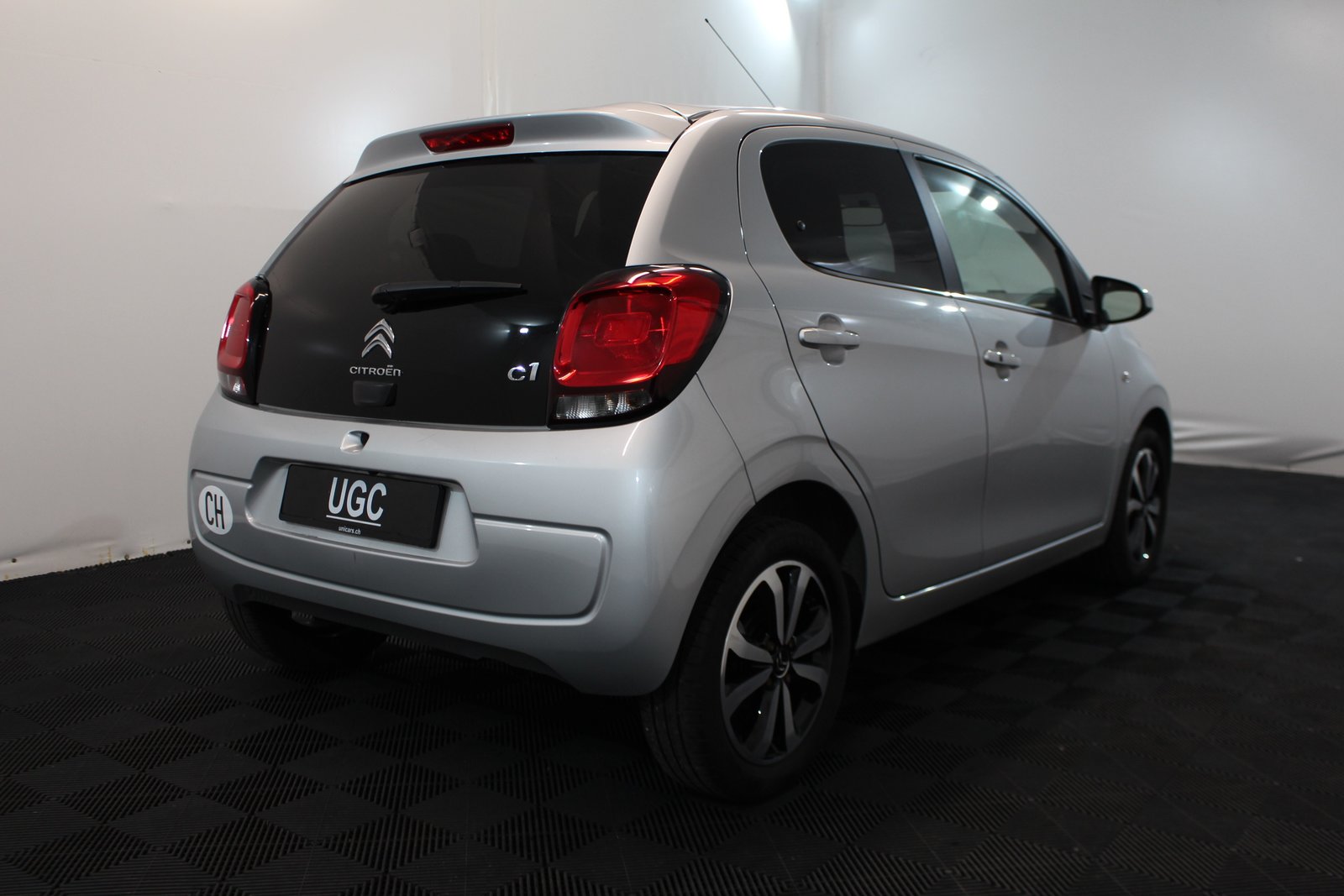 CITROEN C1 1.2 PureTech Shine, Benzin, Occasion / Gebraucht, Handschaltung - 6