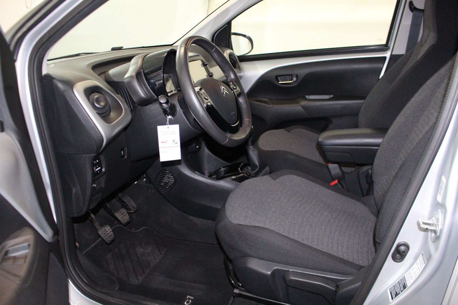 CITROEN C1 1.2 PureTech Shine, Benzin, Occasion / Gebraucht, Handschaltung - 7