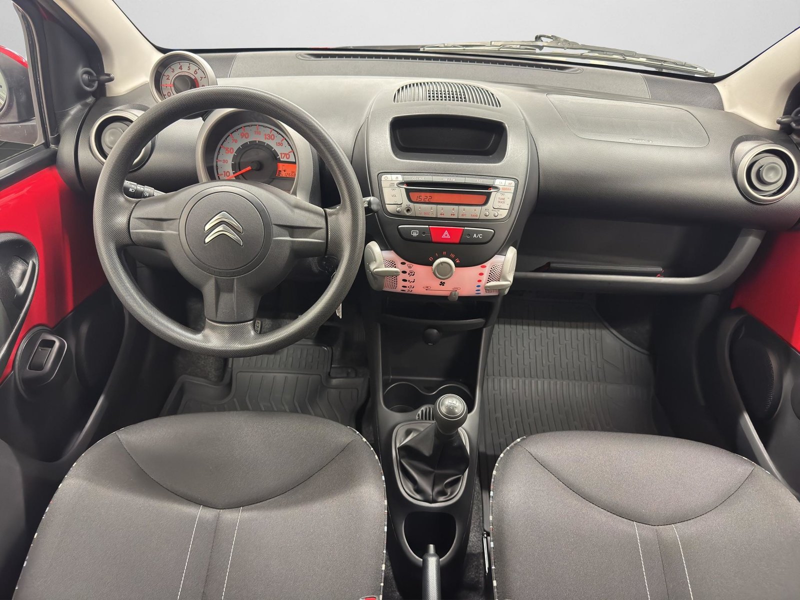 CITROEN C1 1.0i Attraction, Essence, Occasion / Utilisé, Manuelle - 4