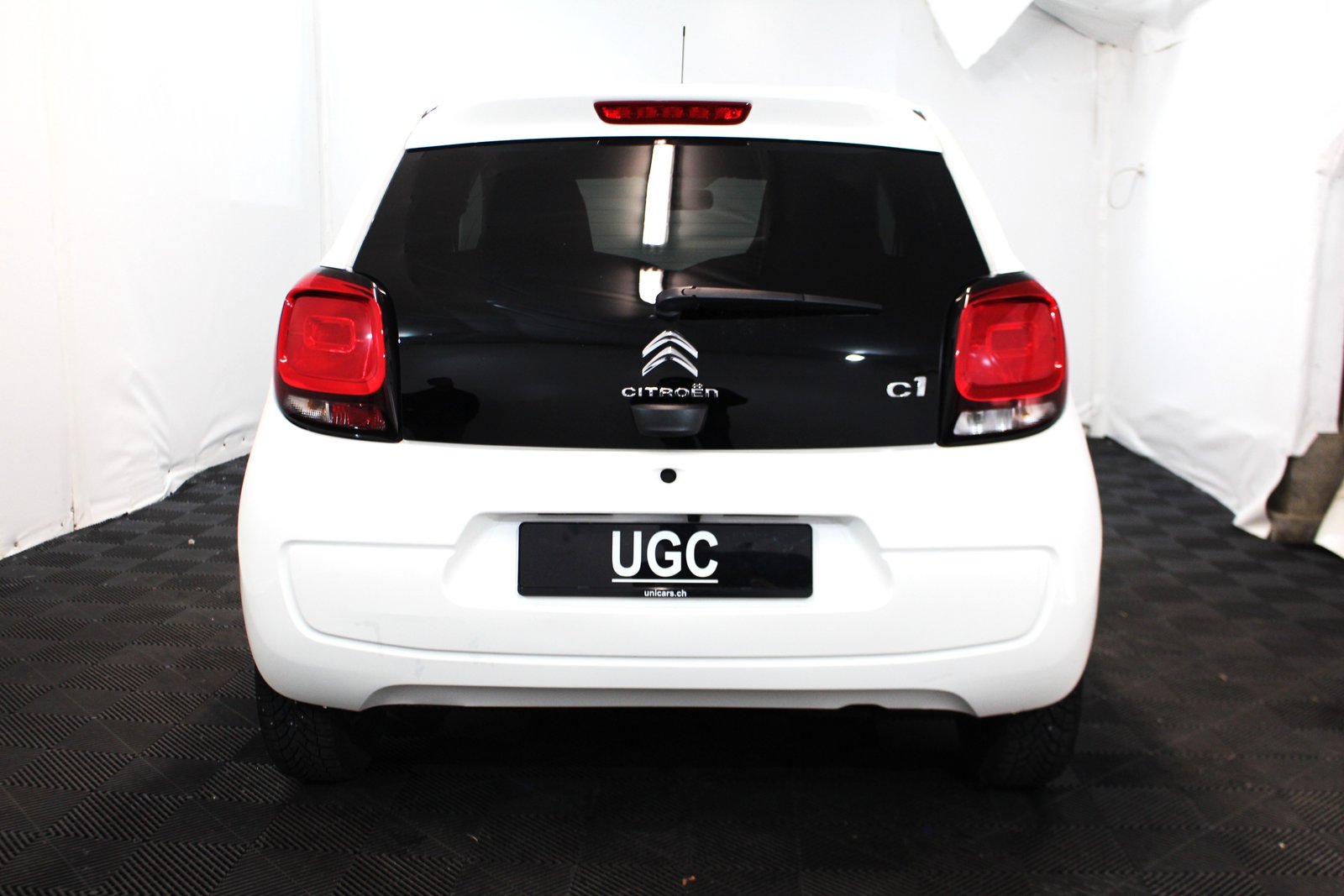 CITROEN C1 1.2 PureTech Shine Airscape, Essence, Occasion / Utilisé, Manuelle - 5