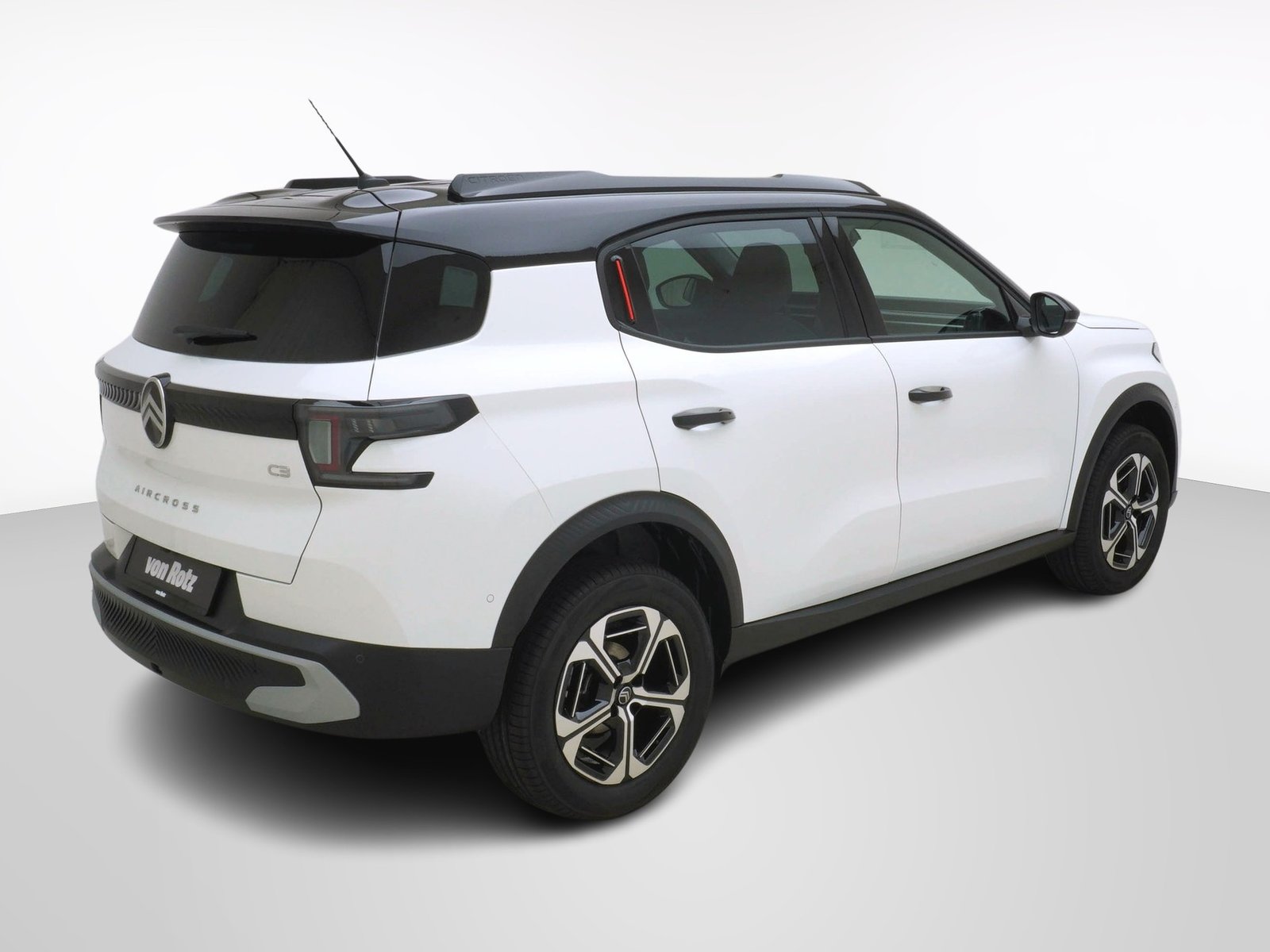 CITROEN C3 Aircross 1.2 Hybrid Max, Mild-Hybrid Petrol/Electric, New car, Automatic - 4