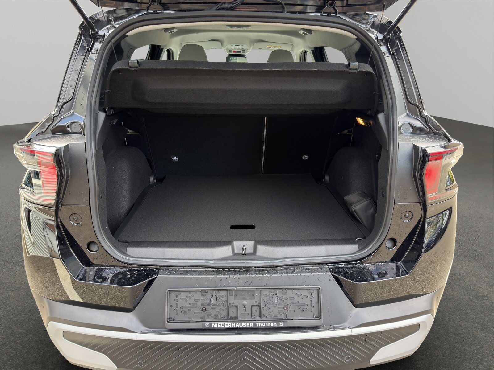 CITROEN C3 Aircross 1.2 Hybrid Busines, Full-Hybrid Petrol/Electric, New car, Automatic - 6