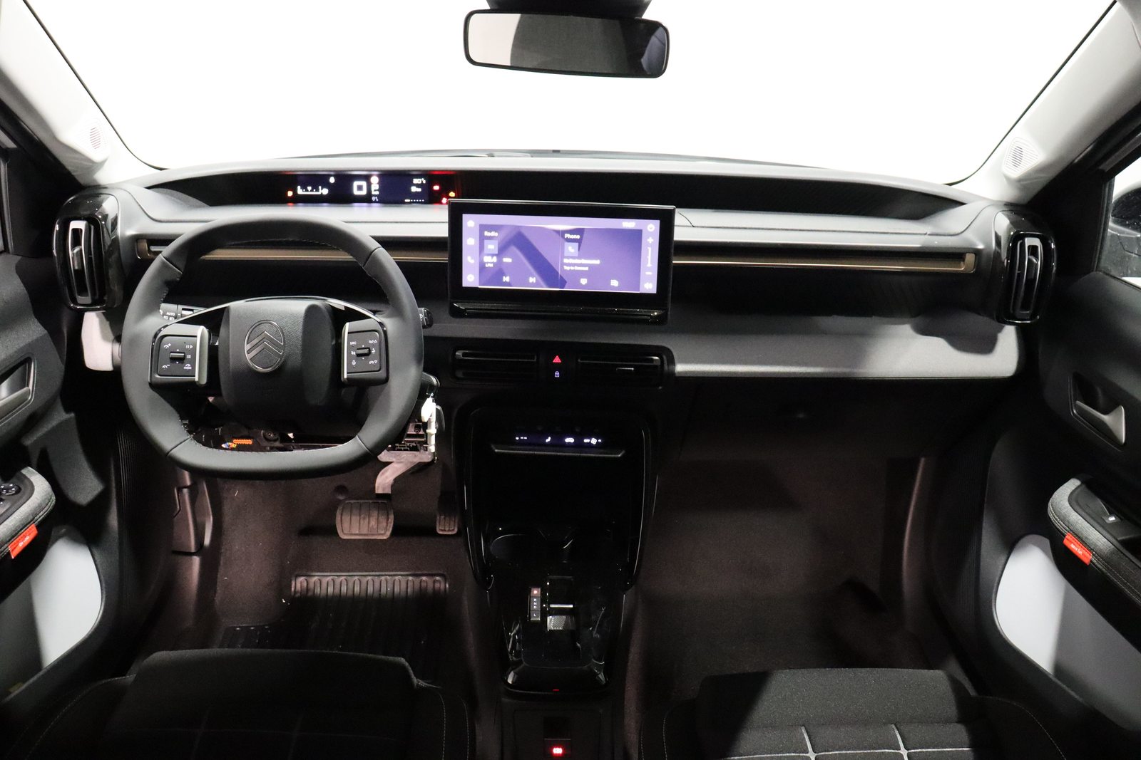 CITROEN C3 Aircross 1.2 Hybrid Plus, Mild-Hybrid Petrol/Electric, New car, Automatic - 6