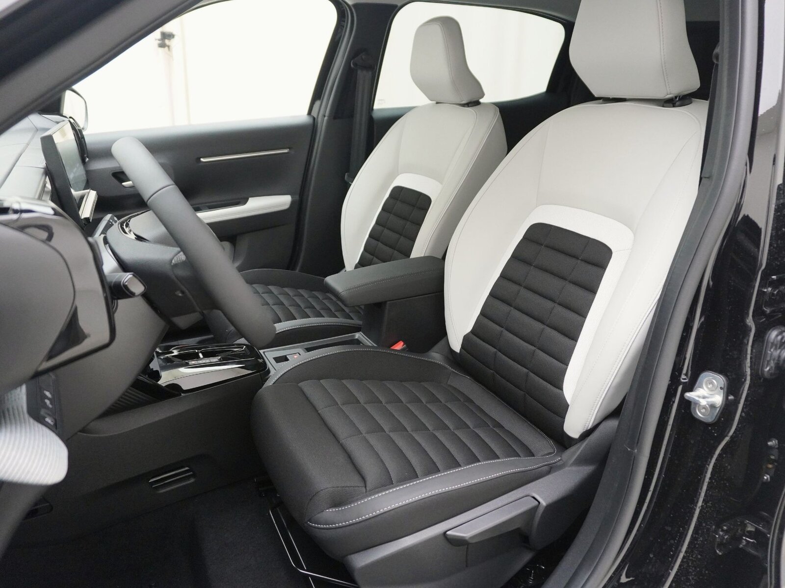 CITROEN C3 Aircross 1.2 Hybrid Business, Hybride Léger Essence/Électricité, Voiture nouvelle, Automatique - 7