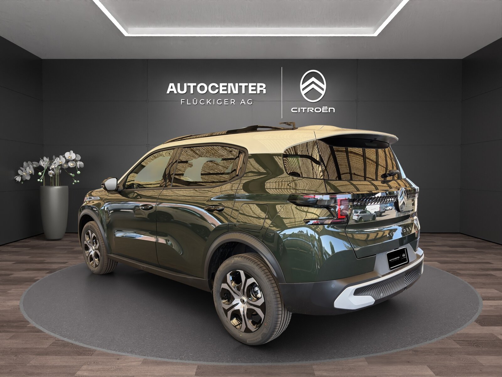 CITROEN C3 Aircross 1.2 Hybrid Business, Mild-Hybrid Petrol/Electric, New car, Automatic - 2