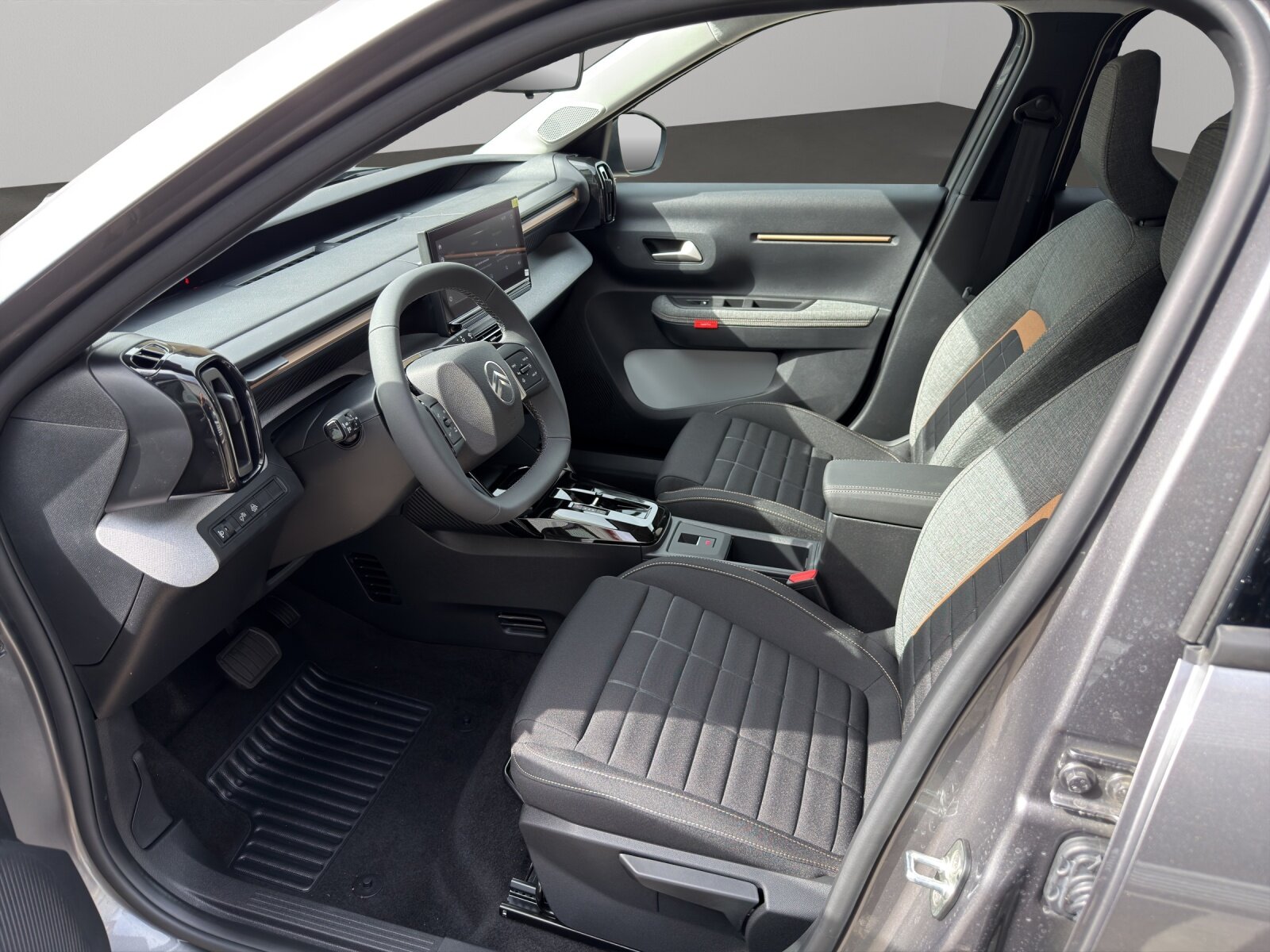 CITROEN C3 Aircross 1.2 Hybrid Tonic+, Voll-Hybrid Benzin/Elektro, Neuwagen, Automatik - 4