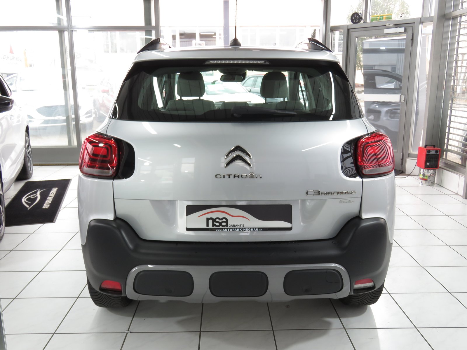 CITROEN C3 Aircross 1.2i PureTech Feel EAT, Petrol, Second hand / Used, Automatic - 5