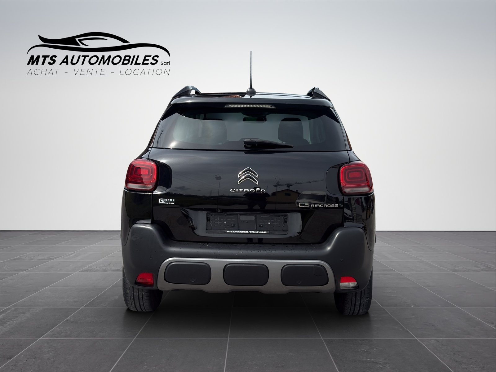 CITROEN C3 Aircross 1.2i PureTech Rip Curl EAT, Petrol, Second hand / Used, Automatic - 5
