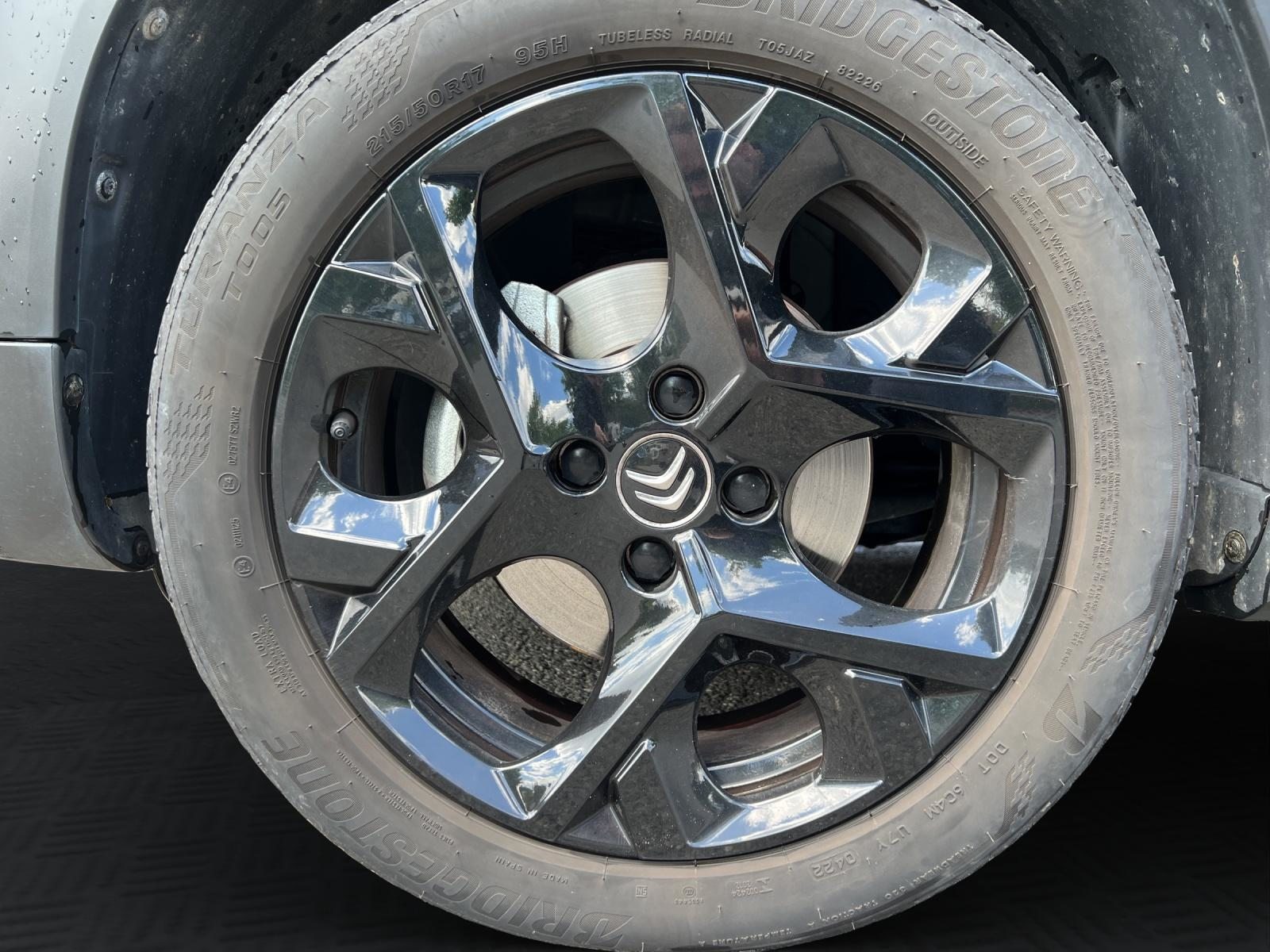 CITROEN C3 Aircross 1.2 PureTech 130 Shine Pack, Essence, Occasion / Utilisé, Automatique - 7