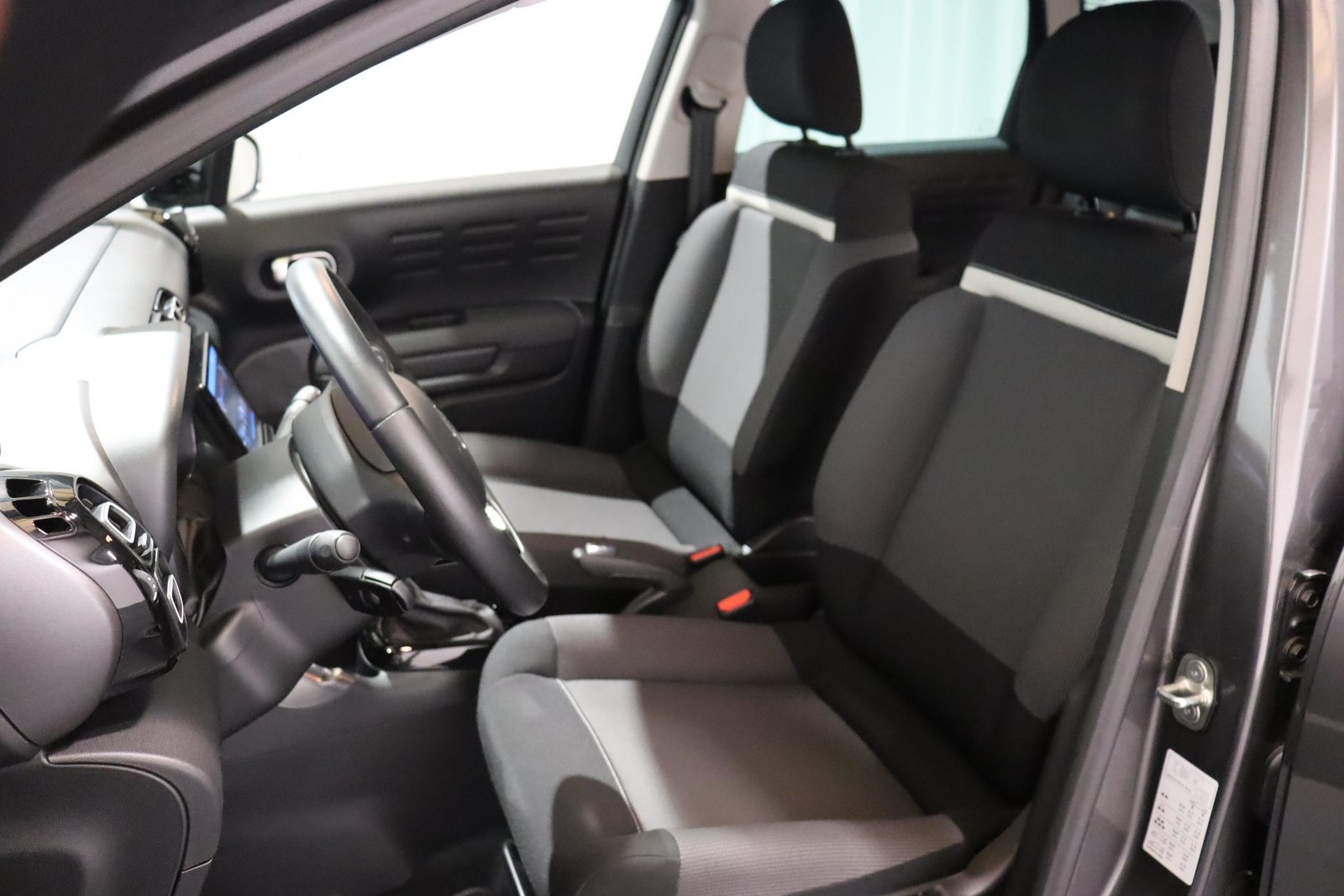CITROEN C3 Aircross 1.2 PureTech 130 Swiss Edition, Petrol, Second hand / Used, Automatic - 5