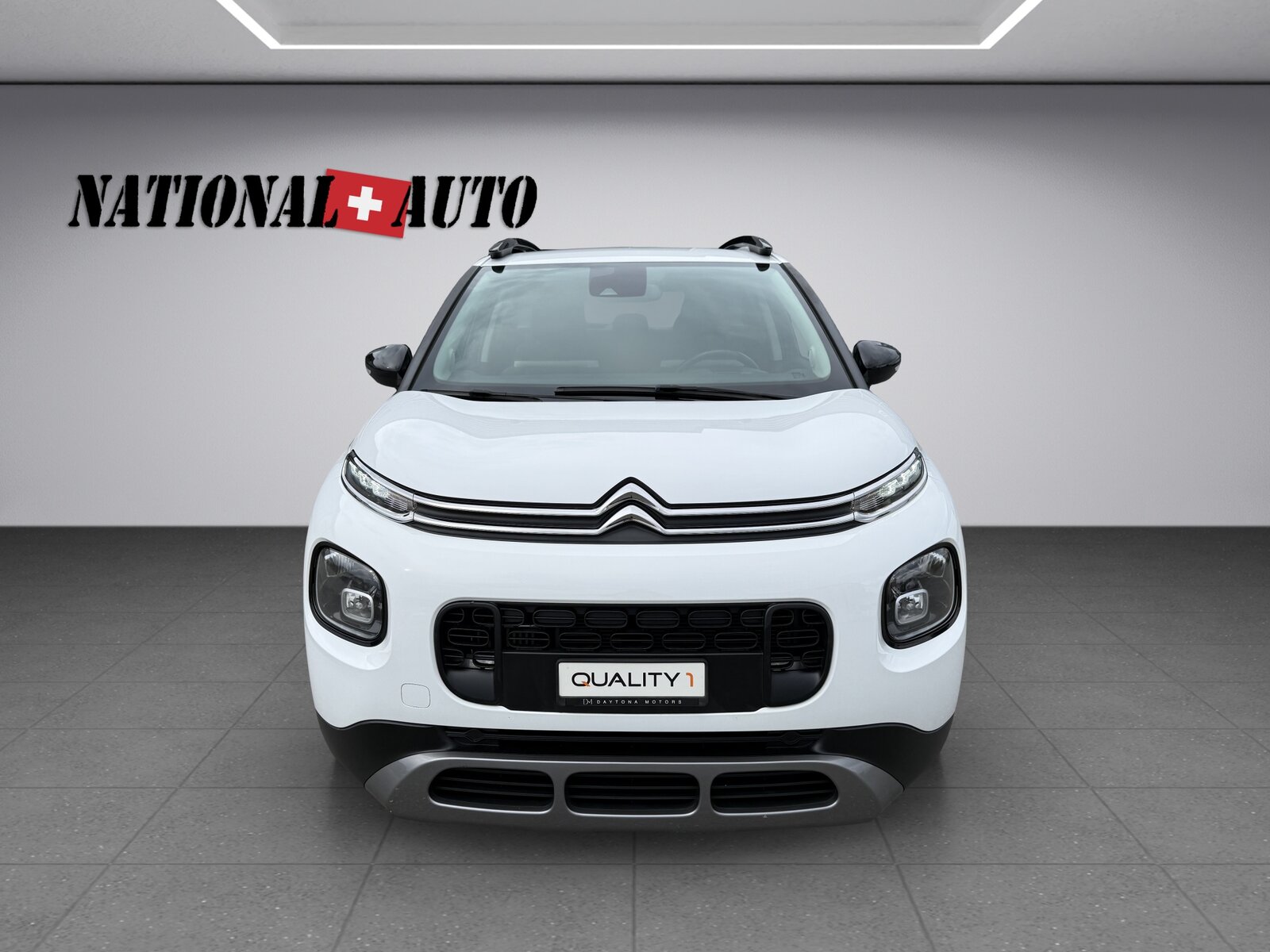 CITROEN C3 Aircross 1.2i PureTech Shine, Petrol, Second hand / Used, Manual - 4