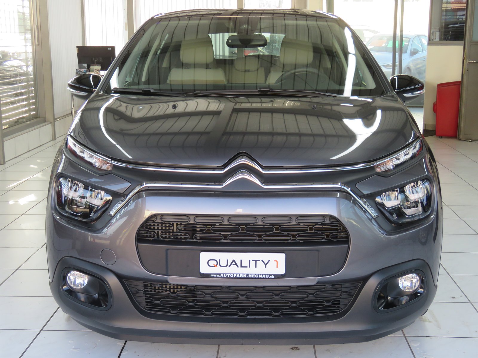 CITROEN C3 1.2i PureTech Swiss Edition EAT6, Essence, Occasion / Utilisé, Automatique - 2