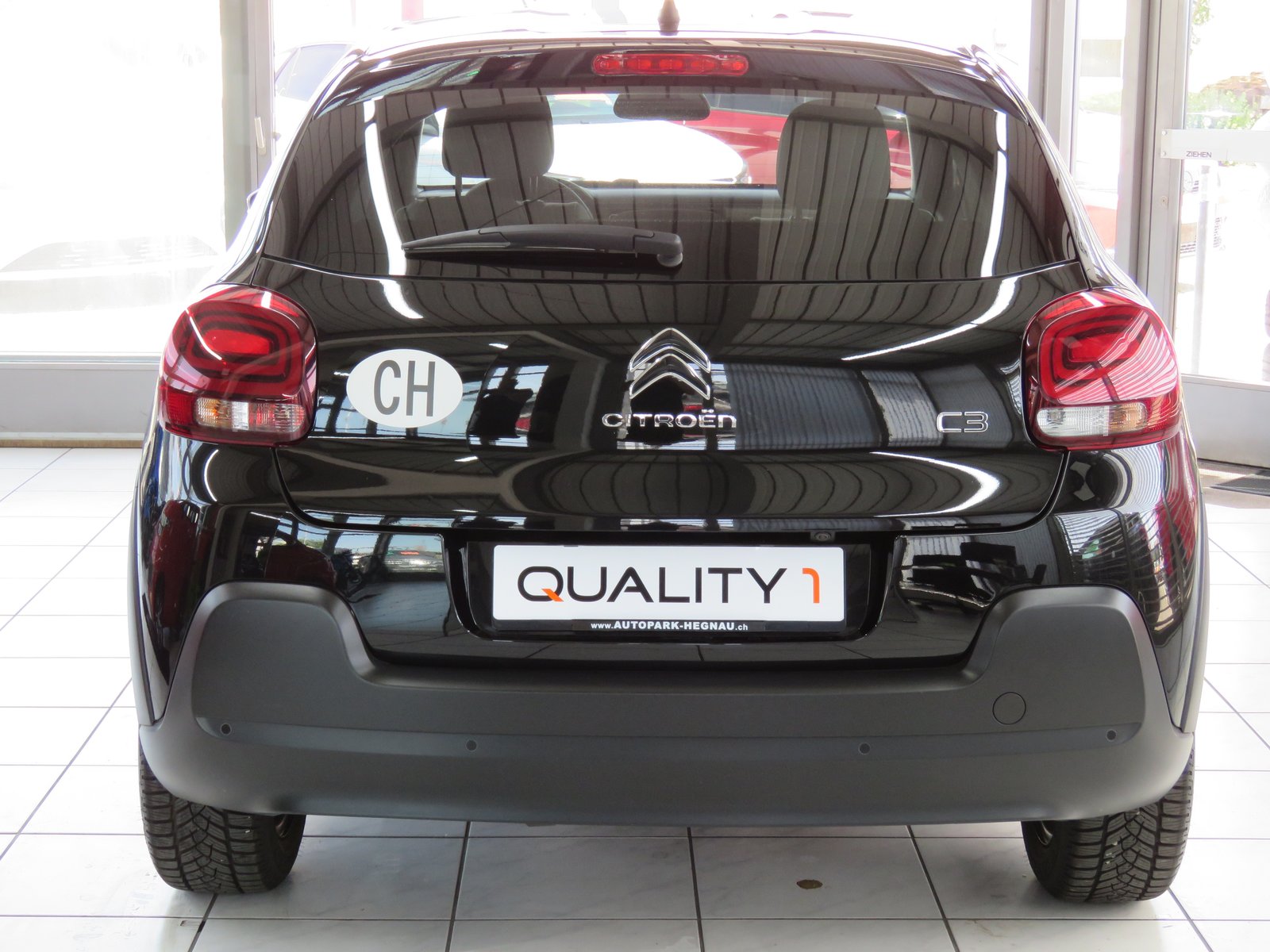 CITROEN C3 1.2i PureTech Swiss Edition EAT6, Petrol, Second hand / Used, Automatic - 5