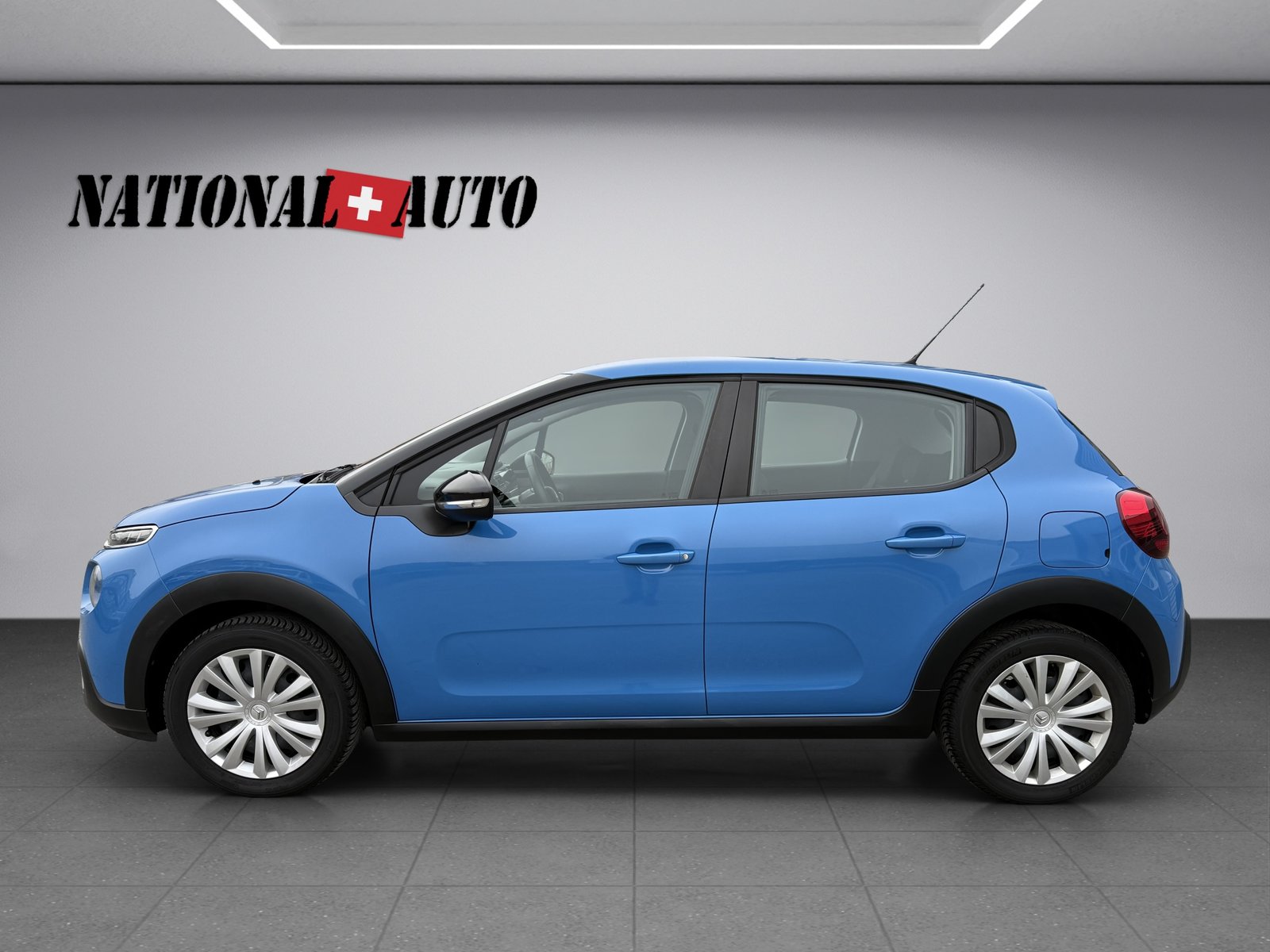 CITROEN C3 1.2i PureTech Feel, Petrol, Second hand / Used, Manual - 3