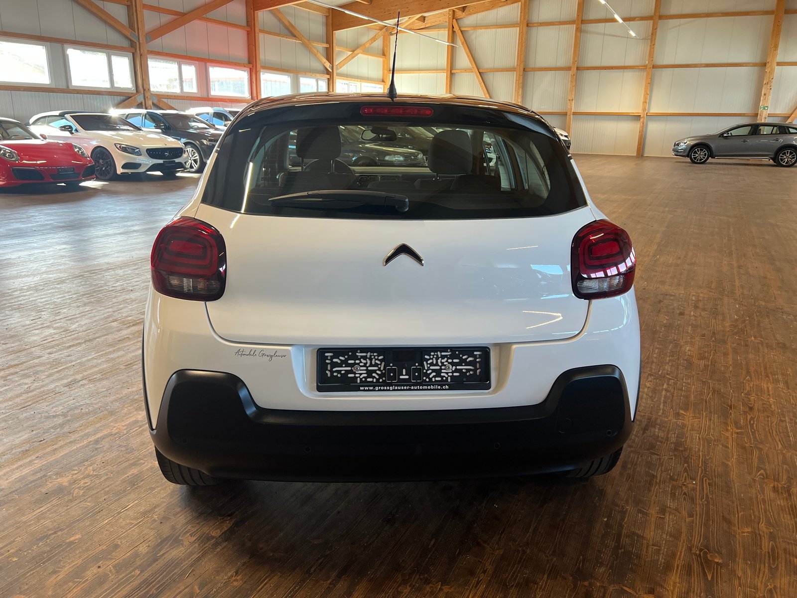 CITROEN C3 1.2i PureTech Shine EAT6, Petrol, Second hand / Used, Automatic - 6
