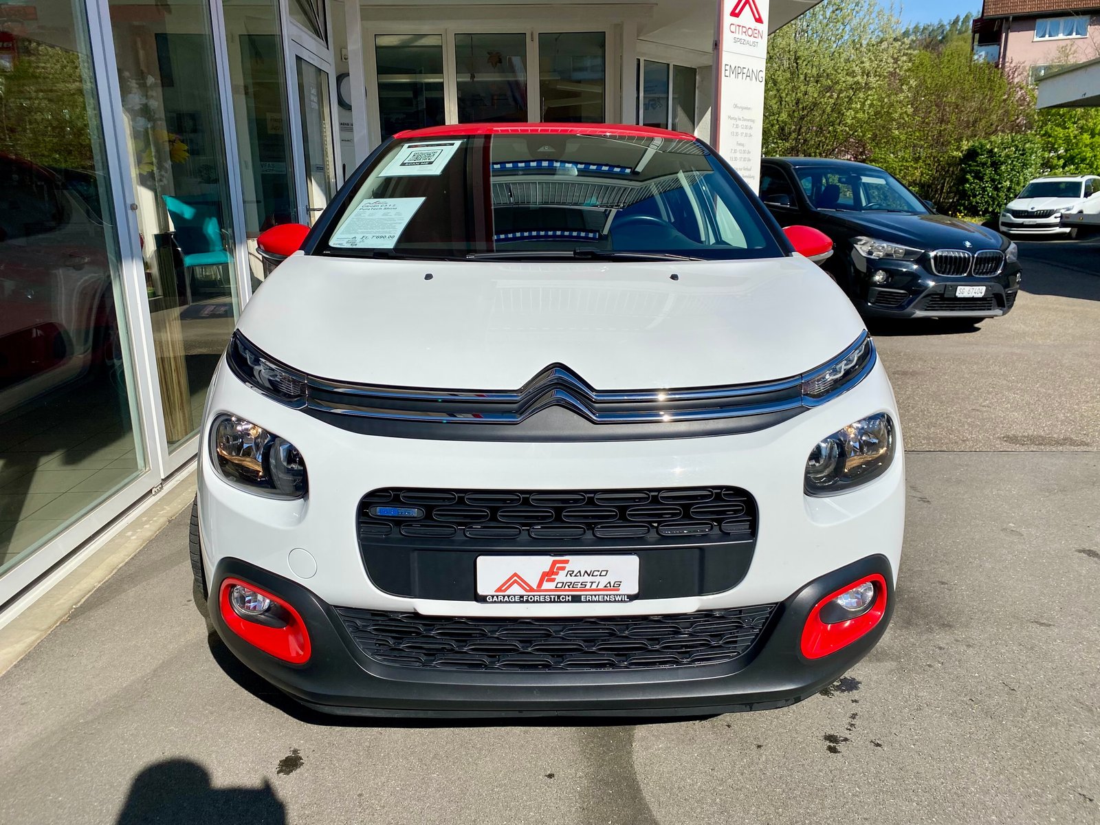 CITROEN C3 1.2i PureTech Shine, Petrol, Second hand / Used, Manual - 3