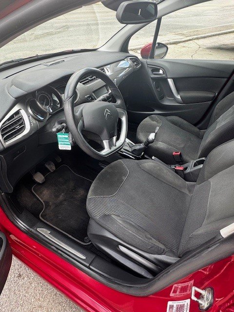 CITROEN C3 1.6i 16V Exclusive, Essence, Occasion / Utilisé, Manuelle - 7