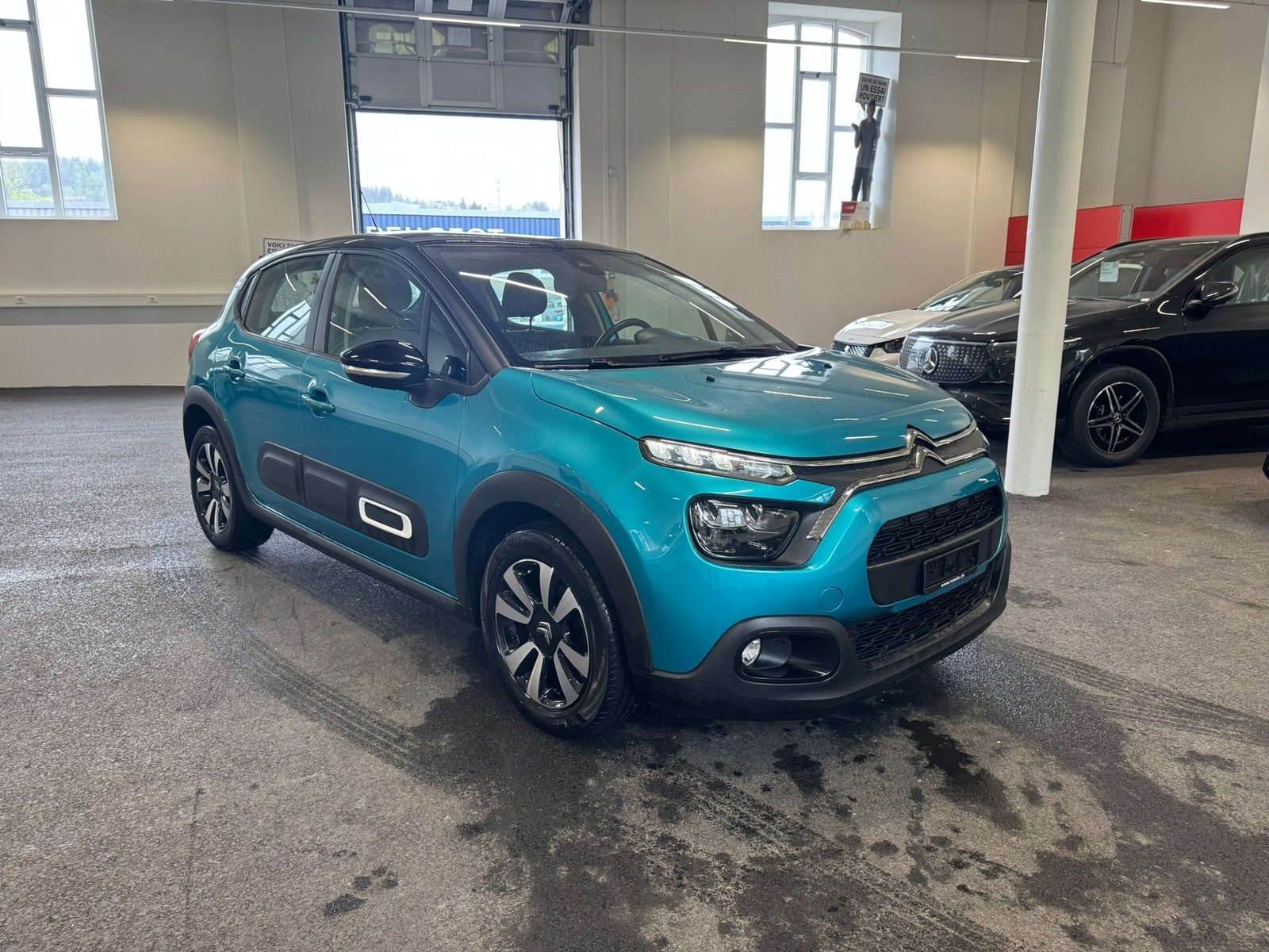 CITROEN C3 1.2i PureTech Swiss Edition EAT6, Benzin, Occasion / Gebraucht, Automatik - 3