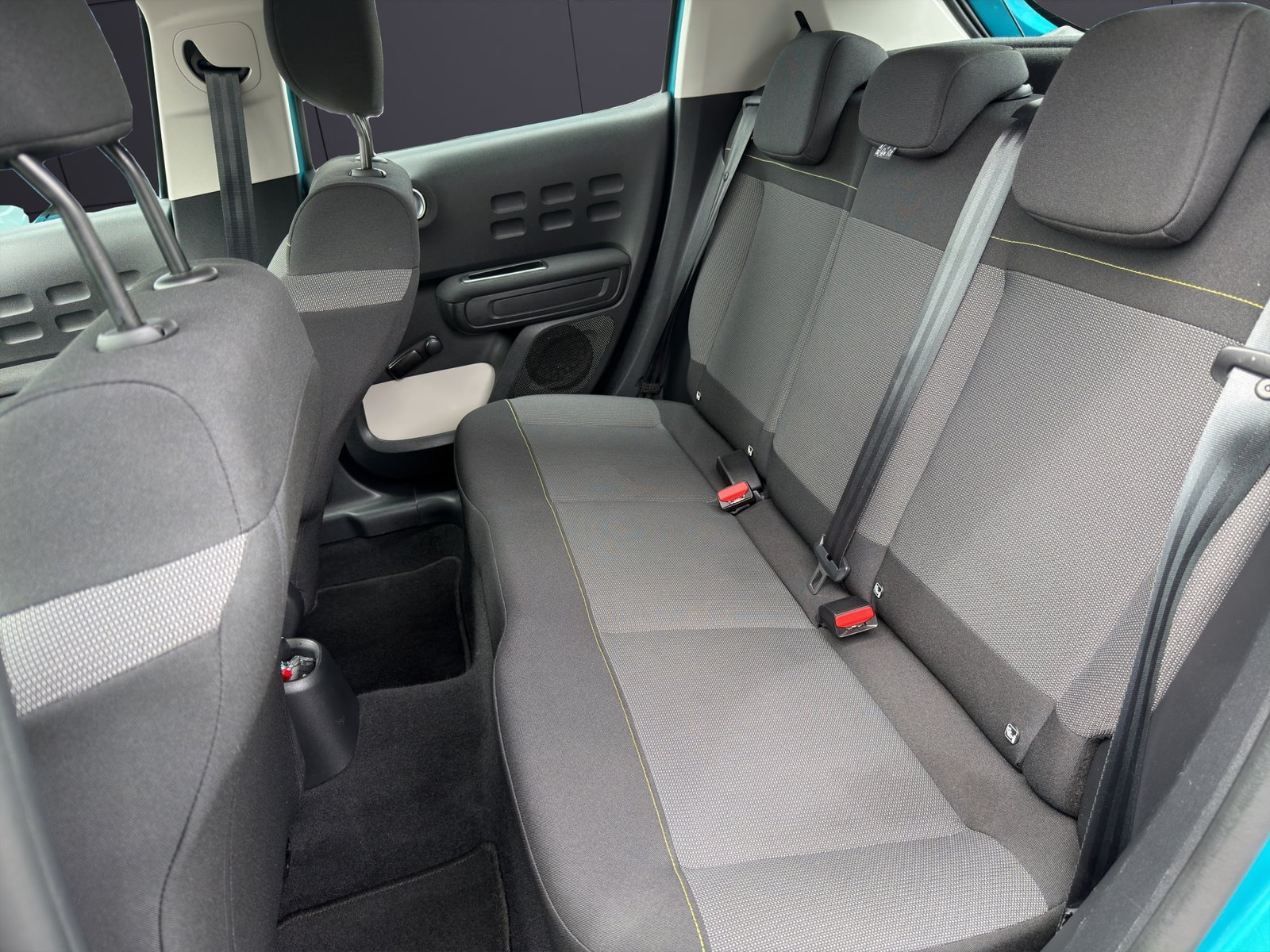 CITROEN C3 1.2 Swiss Edition +, Petrol, Second hand / Used, Manual - 7