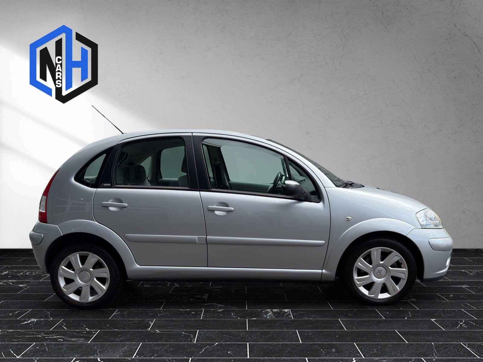 CITROEN C3 1.6i 16V Exclusive, Essence, Occasion / Utilisé, Manuelle - 4