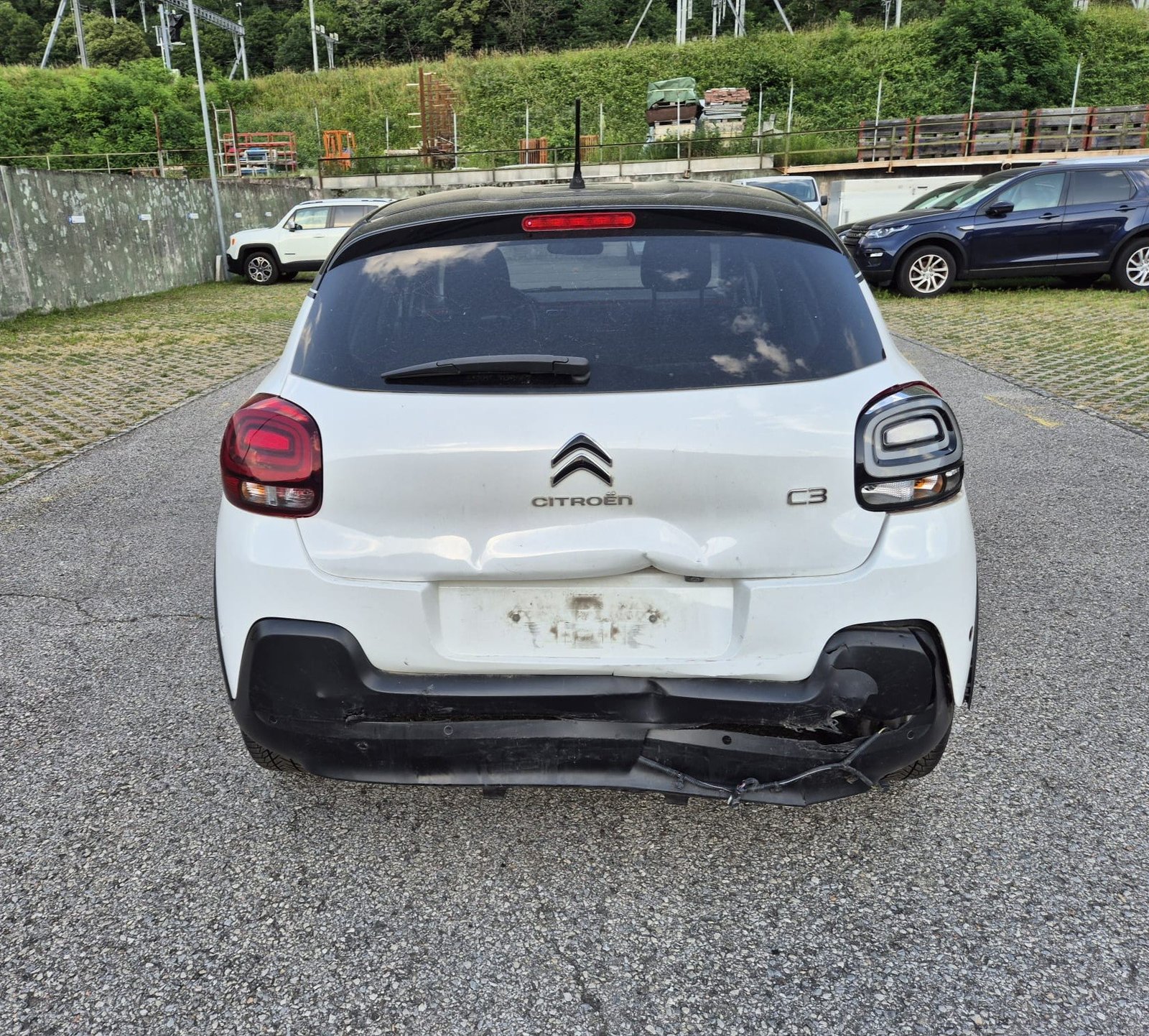 CITROEN C3 1.2i PureTech Shine, Benzin, Occasion / Gebraucht, Handschaltung - 5