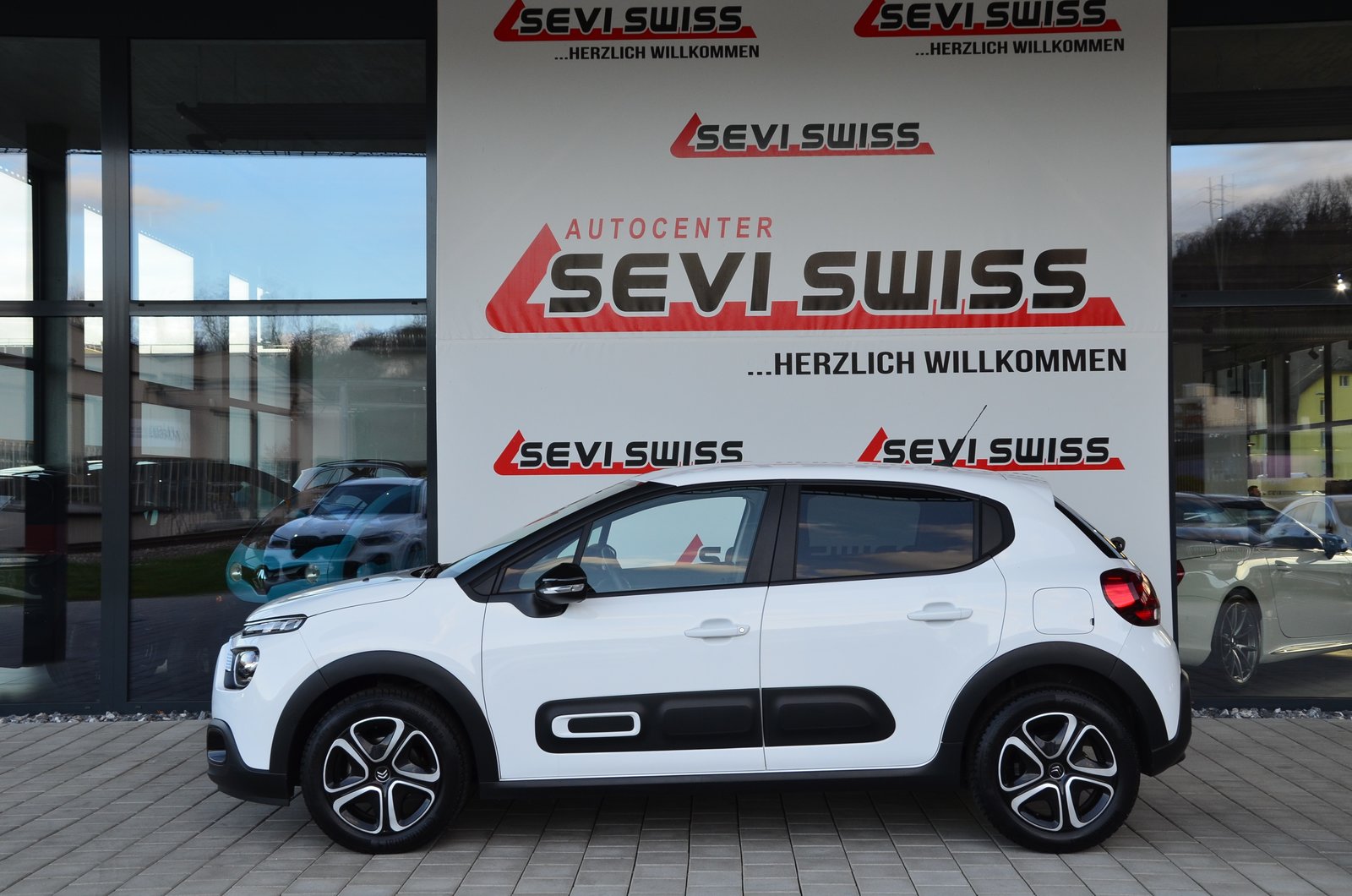CITROEN C3 1.2i PureTech Swiss Edition EAT6*Frisch ab MFK,1, Benzin, Occasion / Gebraucht, Automatik - 6