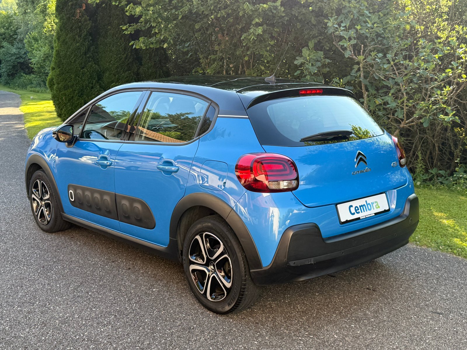 CITROEN C3 1.2i PureTech Shine EAT, Benzin, Occasion / Gebraucht, Automatik - 3