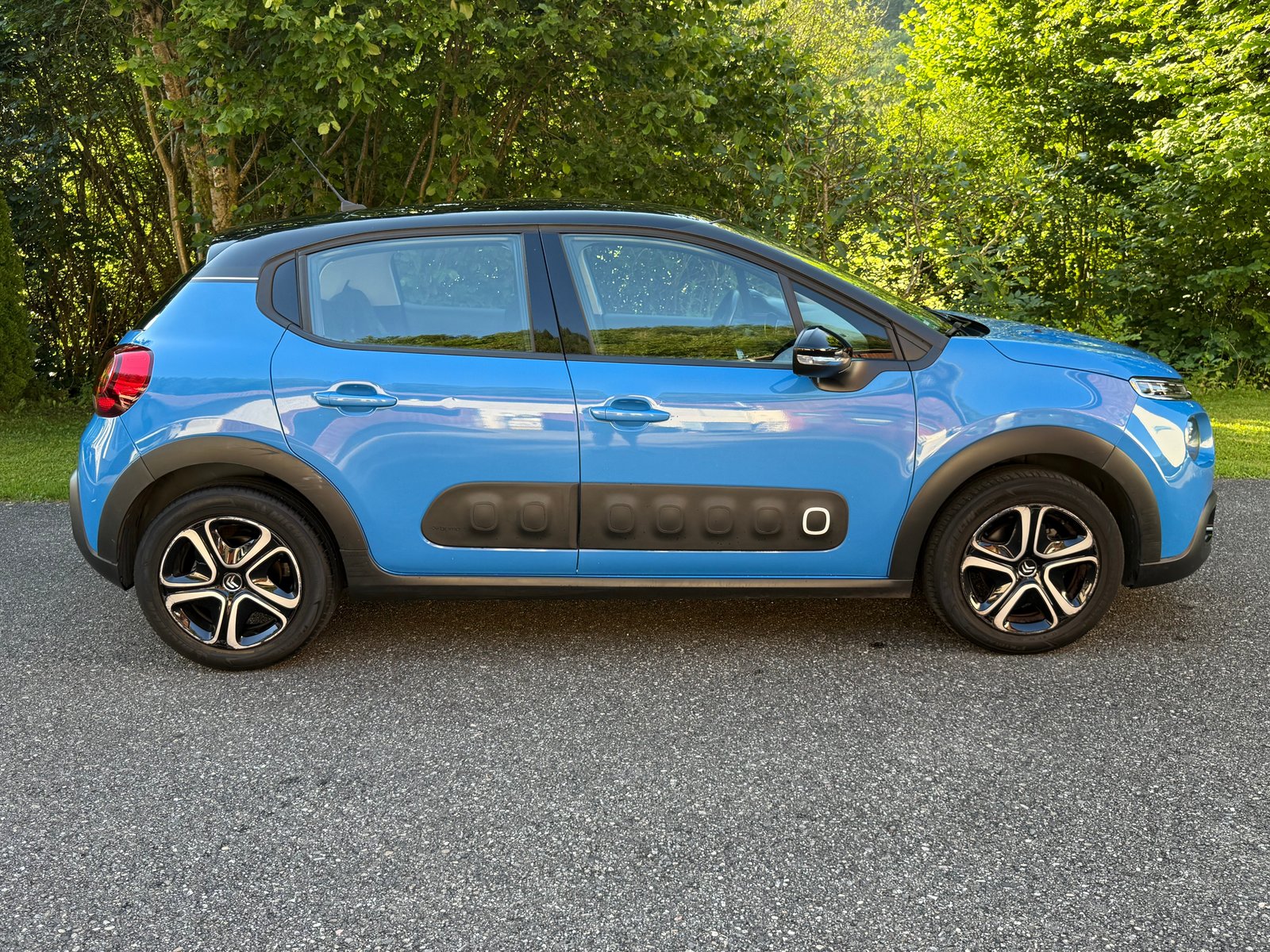 CITROEN C3 1.2i PureTech Shine EAT, Benzin, Occasion / Gebraucht, Automatik - 6