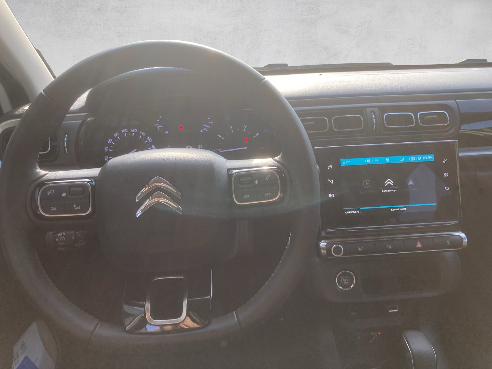 CITROEN C3 1.2i PureTech Swiss Edition EAT6, Benzin, Occasion / Gebraucht, Automatik - 5