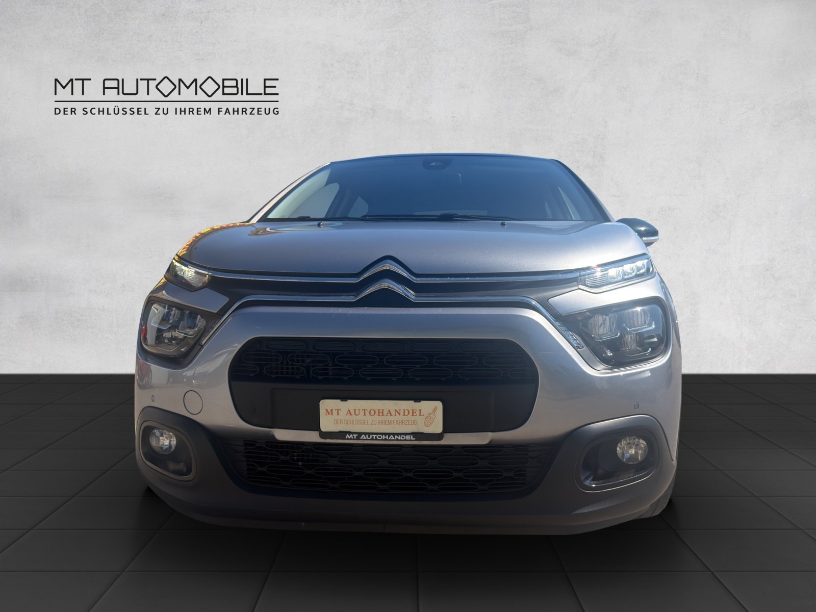 CITROEN C3 1.2i PureTech Shine EAT6, Essence, Occasion / Utilisé, Automatique - 2