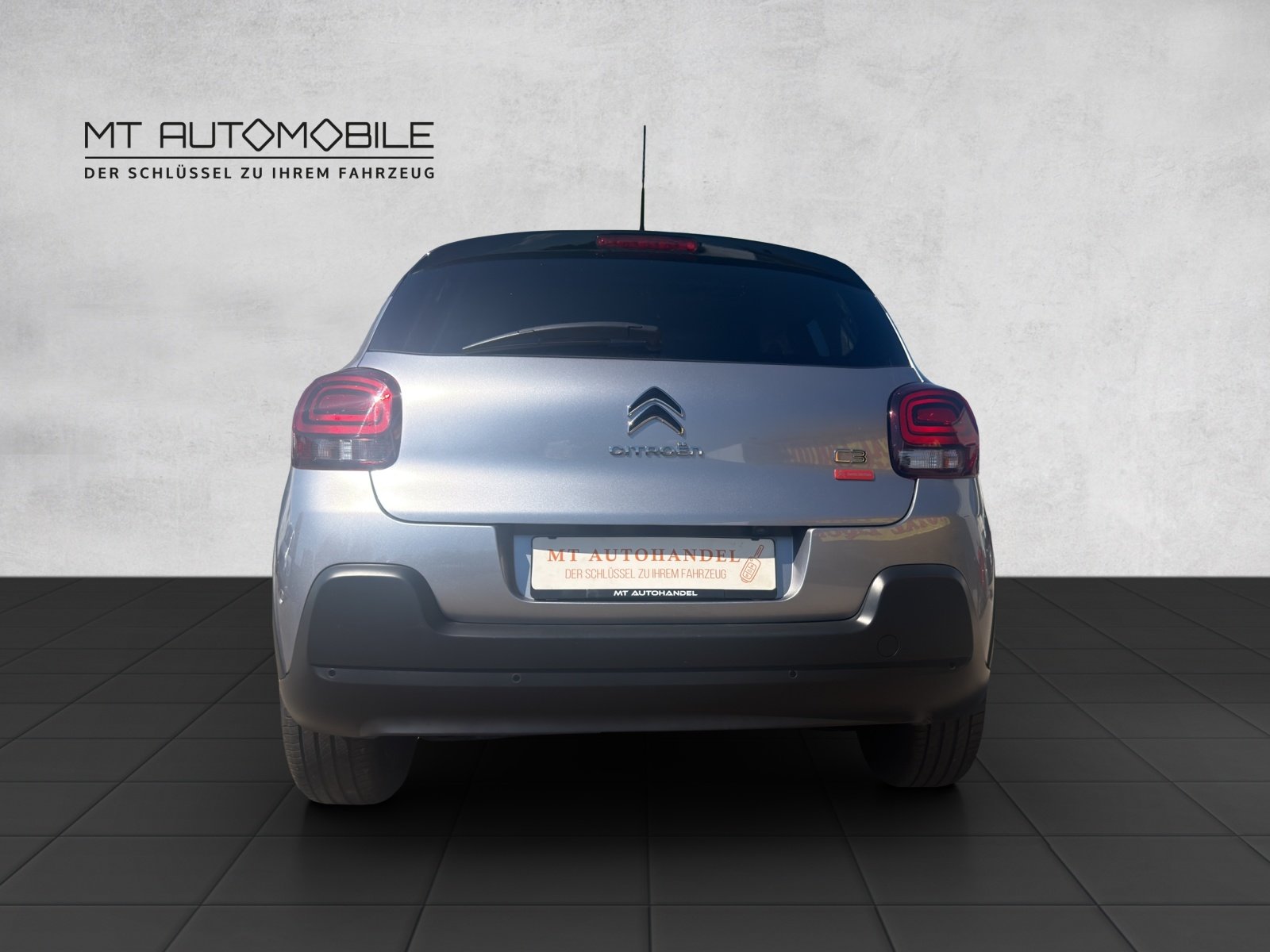 CITROEN C3 1.2i PureTech Shine EAT6, Essence, Occasion / Utilisé, Automatique - 5