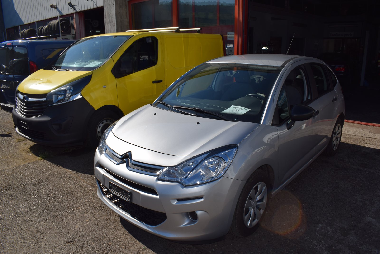 CITROEN C3 1.2i Attraction, Petrol, Second hand / Used, Manual - 3