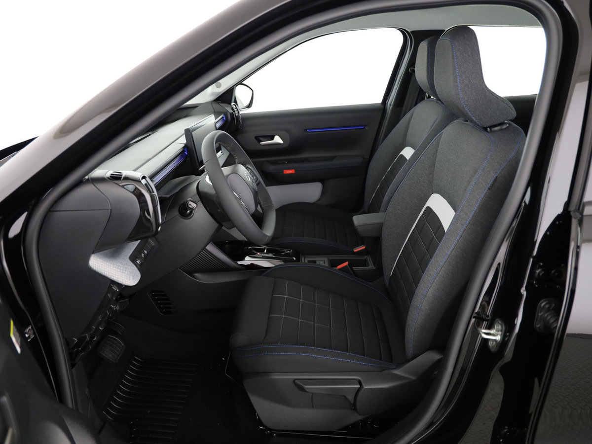 CITROEN C3 1.2 Hybrid Tonic, Mild-Hybrid Petrol/Electric, New car, Automatic - 6