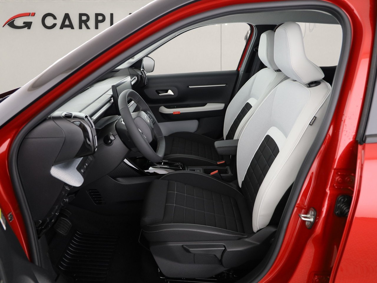 CITROEN C3 1.2 Hybrid Max, Mild-Hybrid Petrol/Electric, New car, Automatic - 6