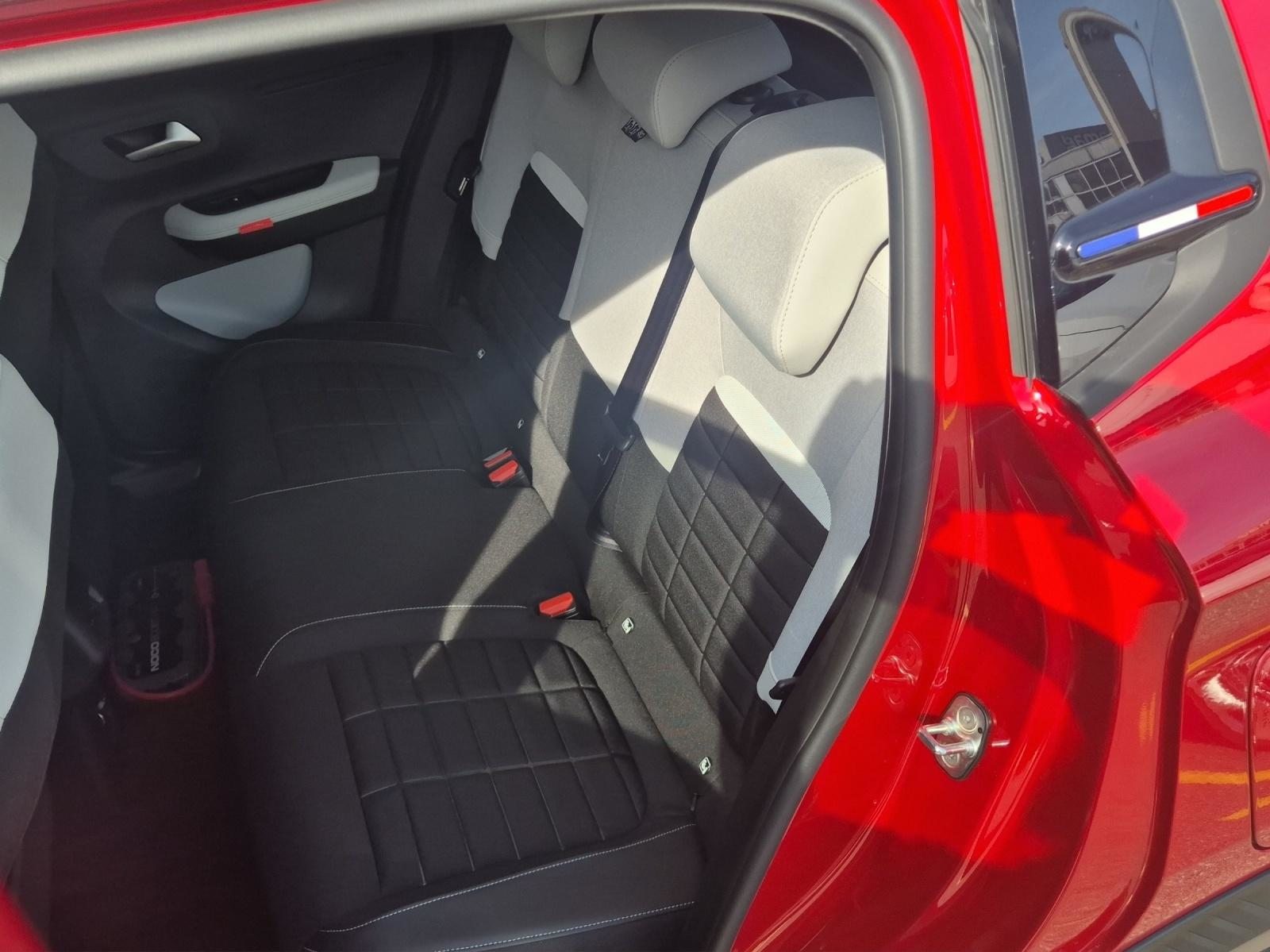 CITROEN C3 1.2 Hybrid Edition Tricolore, Hybride Léger Essence/Électricité, Voiture nouvelle, Automatique - 7