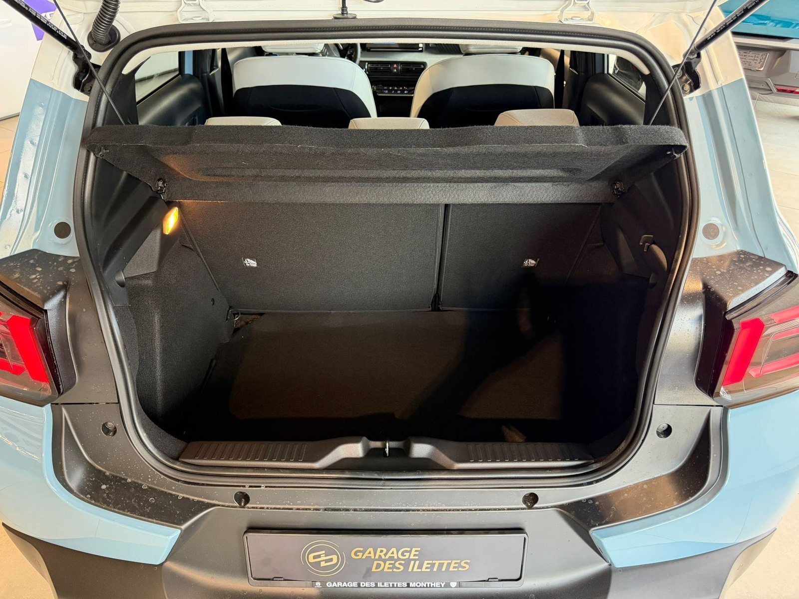 CITROEN C3 1.2 Hybrid Max, Mild-Hybrid Benzin/Elektro, Neuwagen, Automatik - 4