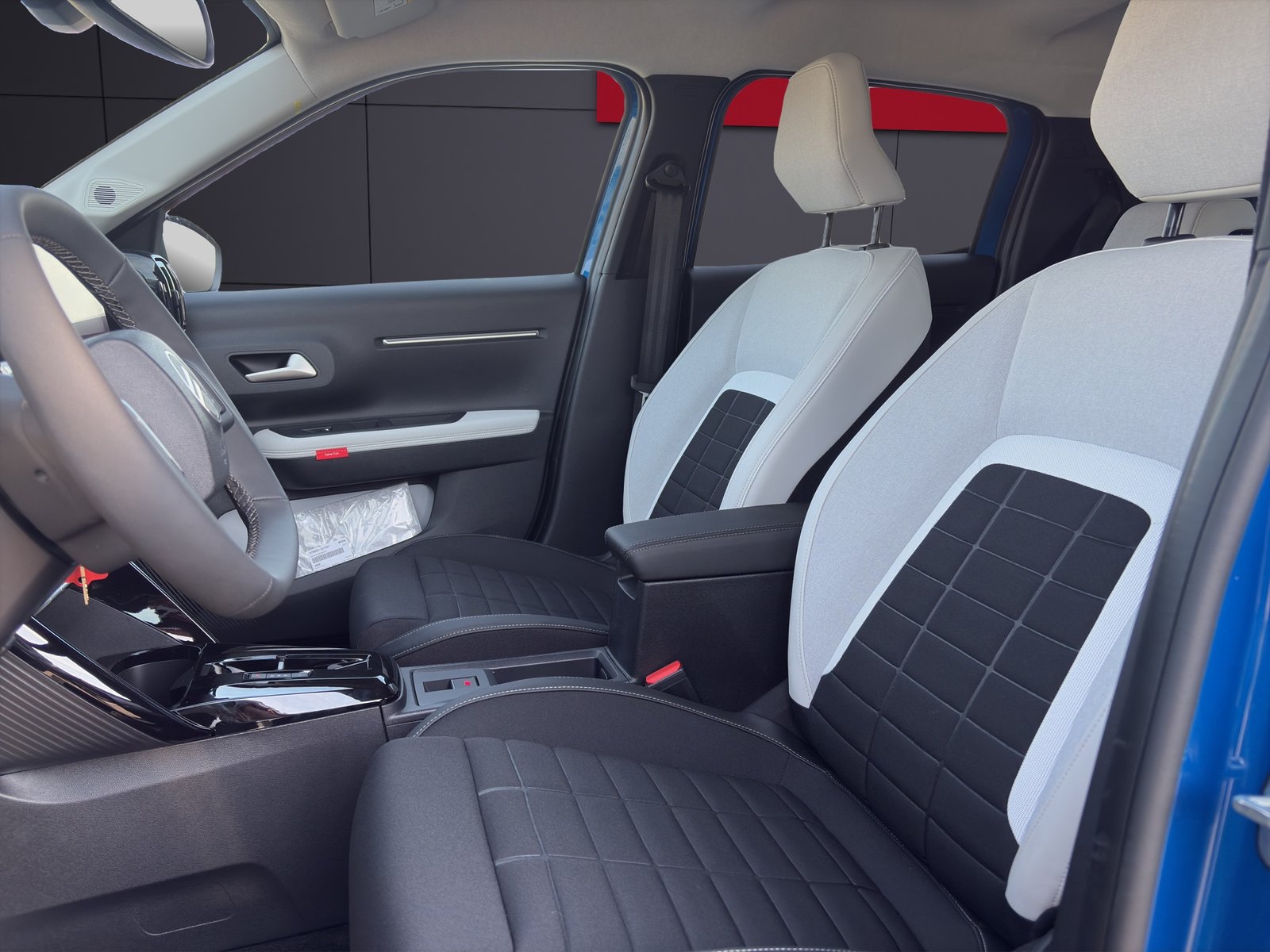 CITROEN C3 1.2 MHEV Tricol. DCS6, Hybride Léger Essence/Électricité, Voiture nouvelle, Automatique - 5