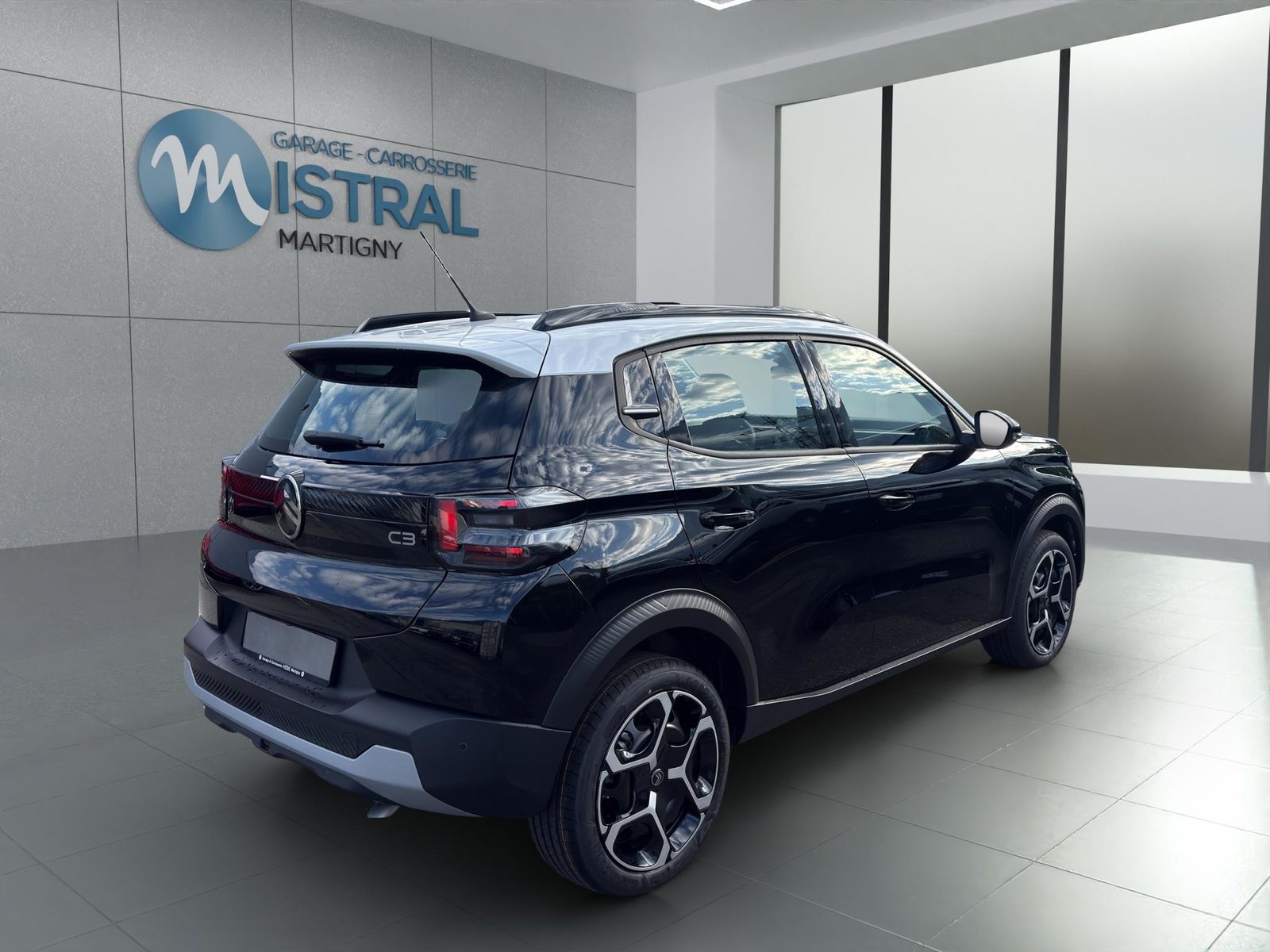 CITROEN C3 1.2 Hybrid Tonic, Mild-Hybrid Petrol/Electric, New car, Automatic - 4