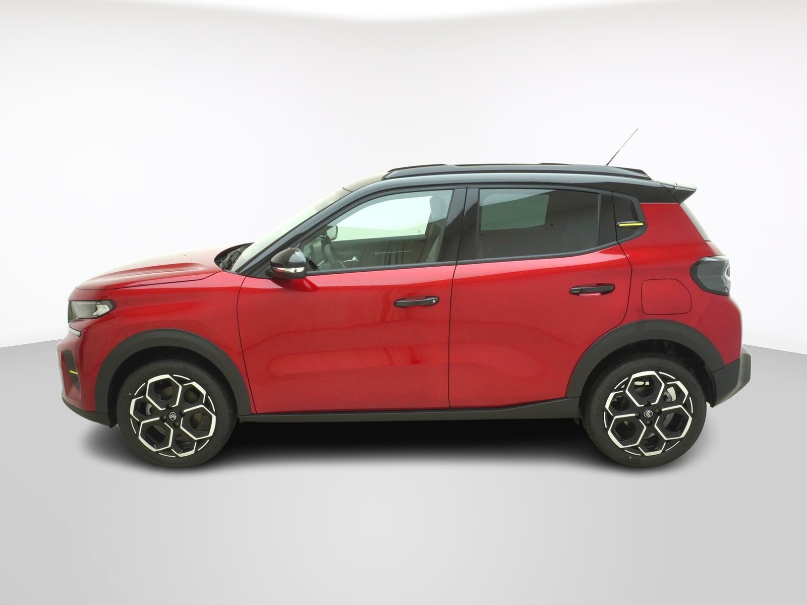 CITROEN C3 1.2 Hybrid Max, Mild-Hybrid Petrol/Electric, New car, Automatic - 2