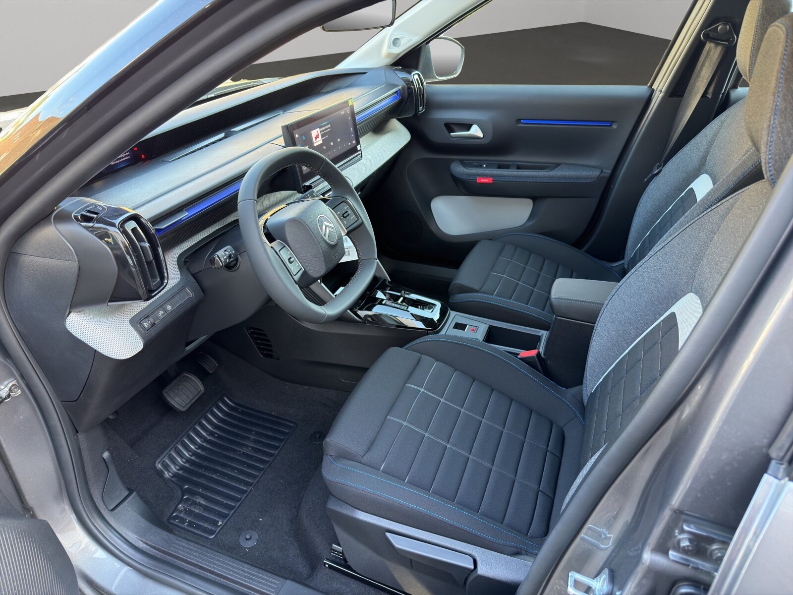 CITROEN C3 1.2 Hybrid Plus, Hybride Integrale Benzina/Elettrica, Auto nuove, Automatico - 5