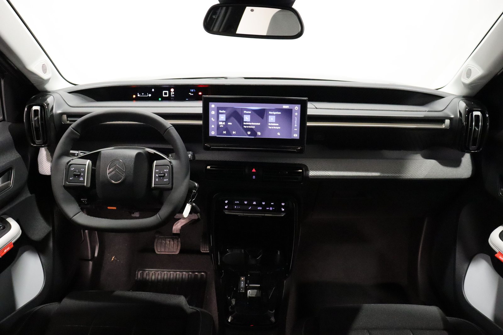 CITROEN C3 1.2 Hybrid Plus, Hybride Léger Essence/Électricité, Voiture nouvelle, Automatique - 6